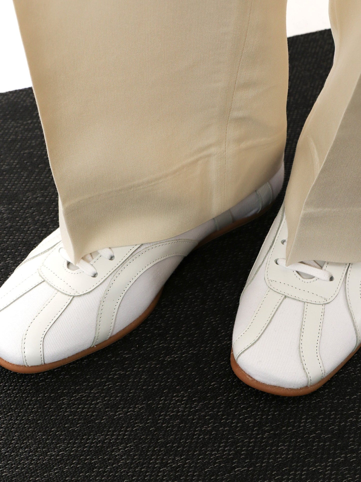 Toteme Women Canvas Low-Top Sneakers With Leather Profiles TOTEME
