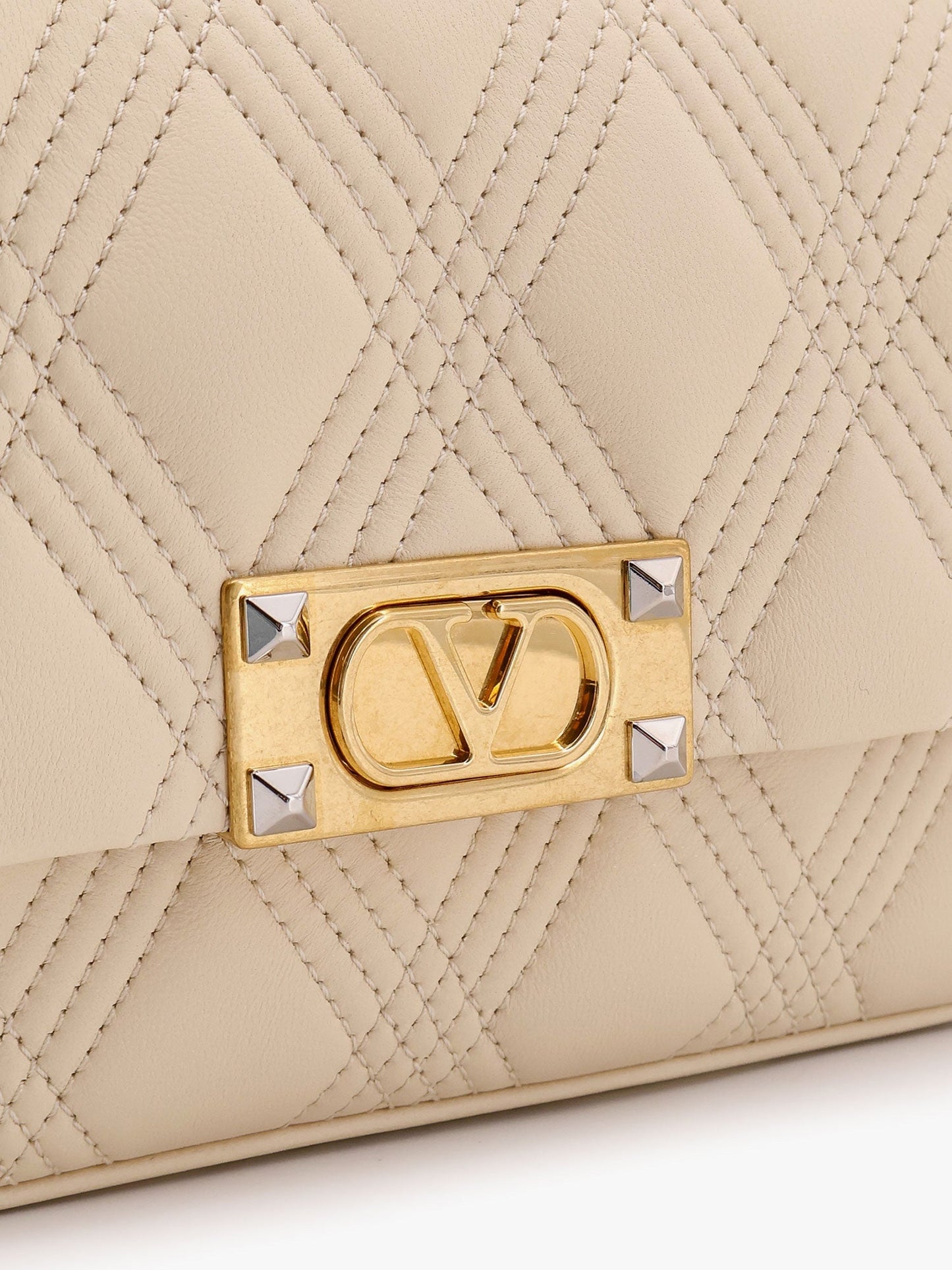 Valentino Garavani Women Valentino Garavani Quiltie 67 Leather Medium Shoulder Bag With Chain VALENTINO GARAVANI