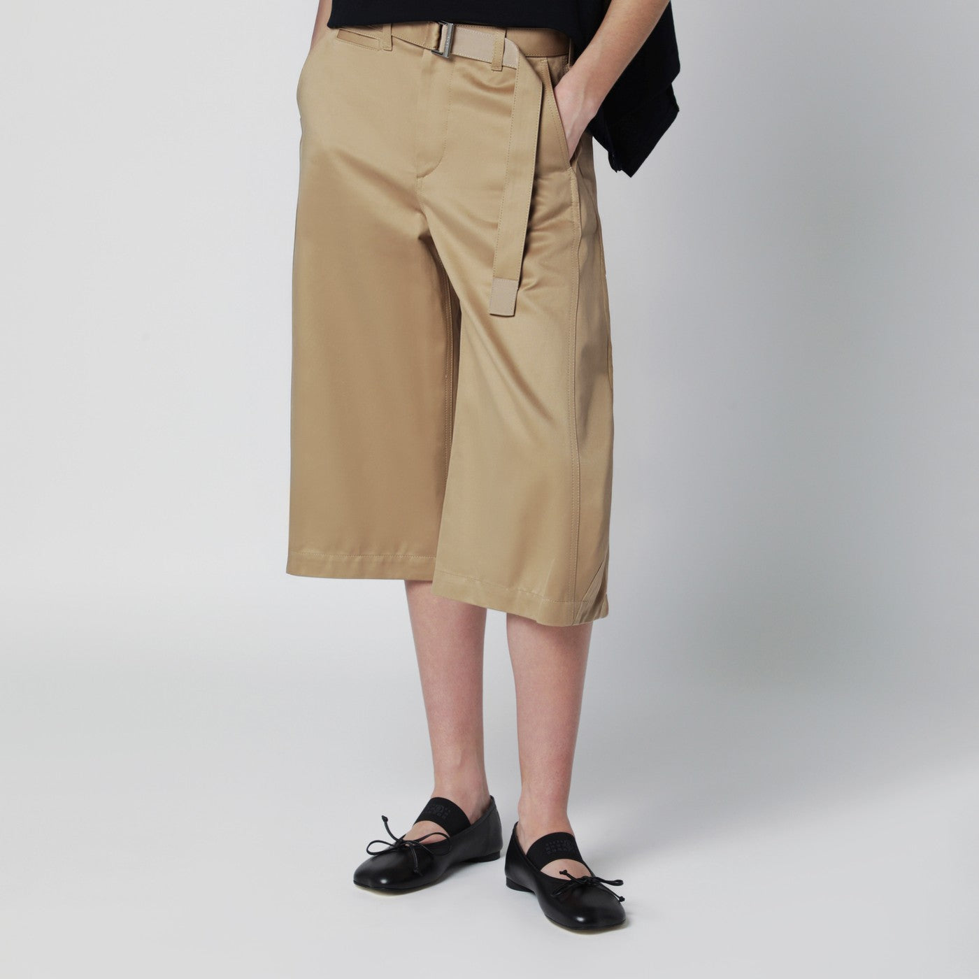 Sacai Beige Cotton Chino Bermuda Shorts Women SACAI