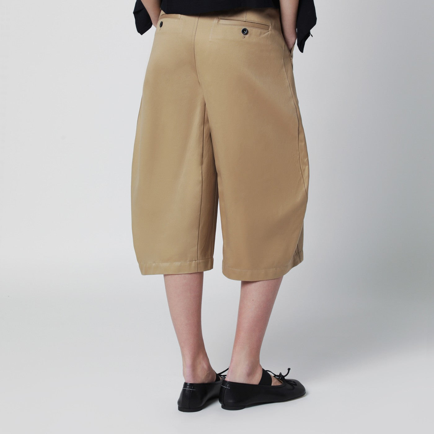 Sacai Beige Cotton Chino Bermuda Shorts Women SACAI