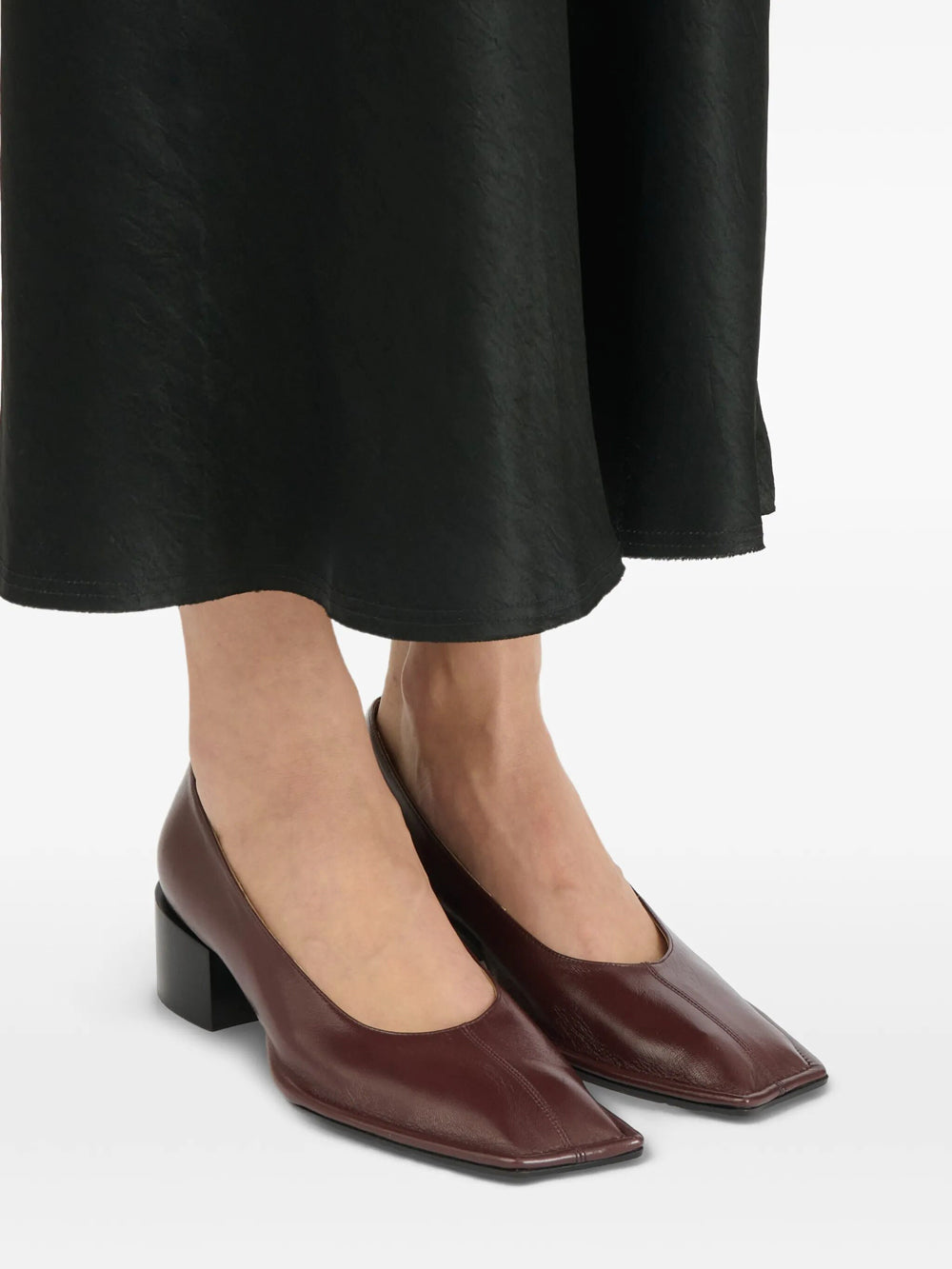 Maison Margiela Women Piped Shiny Nappa Leather Pump MAISON MARGIELA