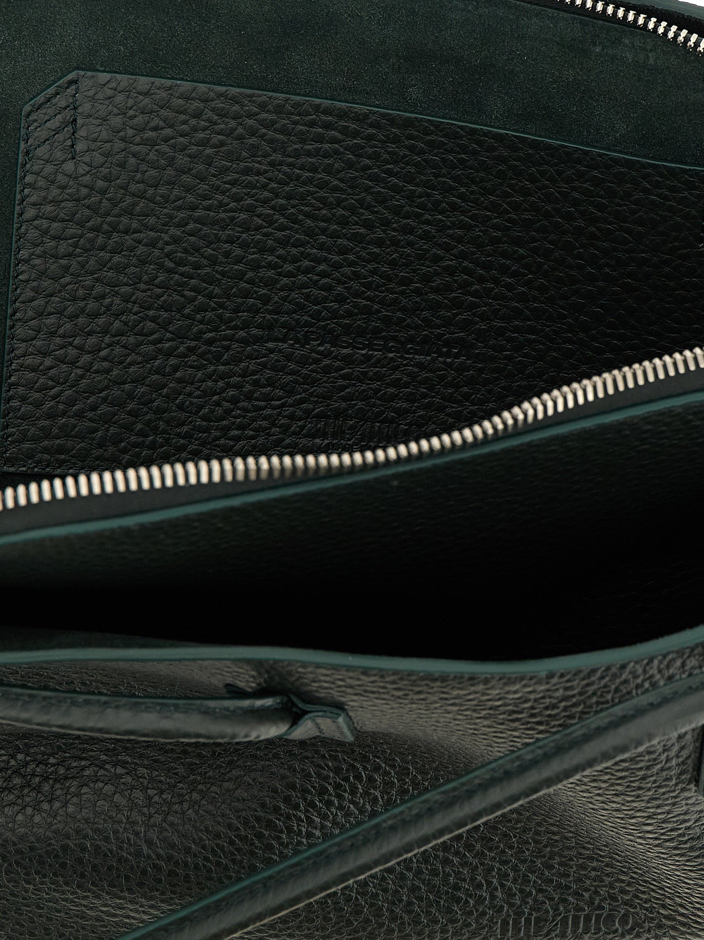 The Attico Women 'La Passeggiata Medium' Shoulder Bag THE ATTICO