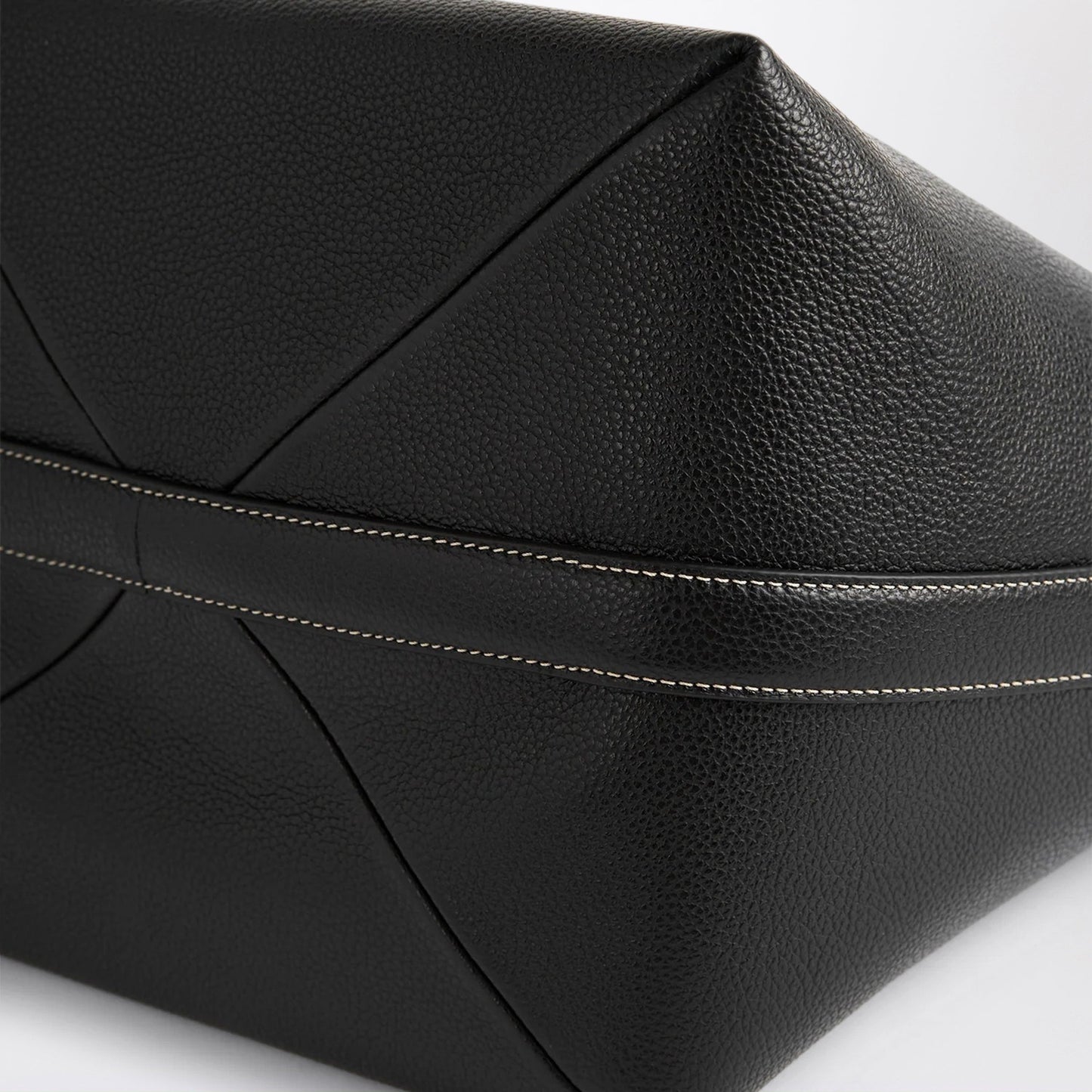 Toteme Medium Black Tote Bag In Grained Leather Women TOTEME