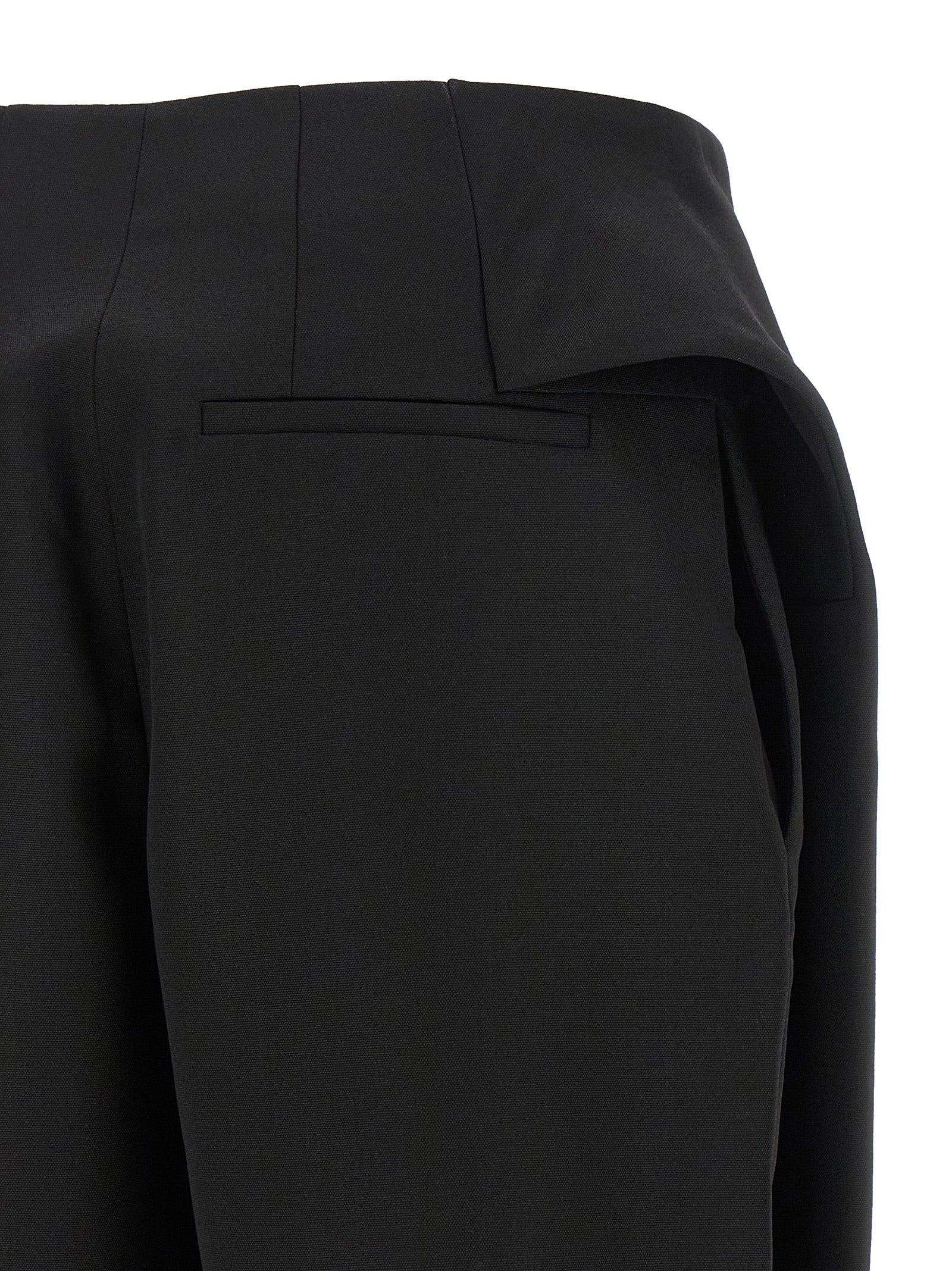 Jacquemus Women 'Le Short Cubisto' Bermuda Shorts JACQUEMUS