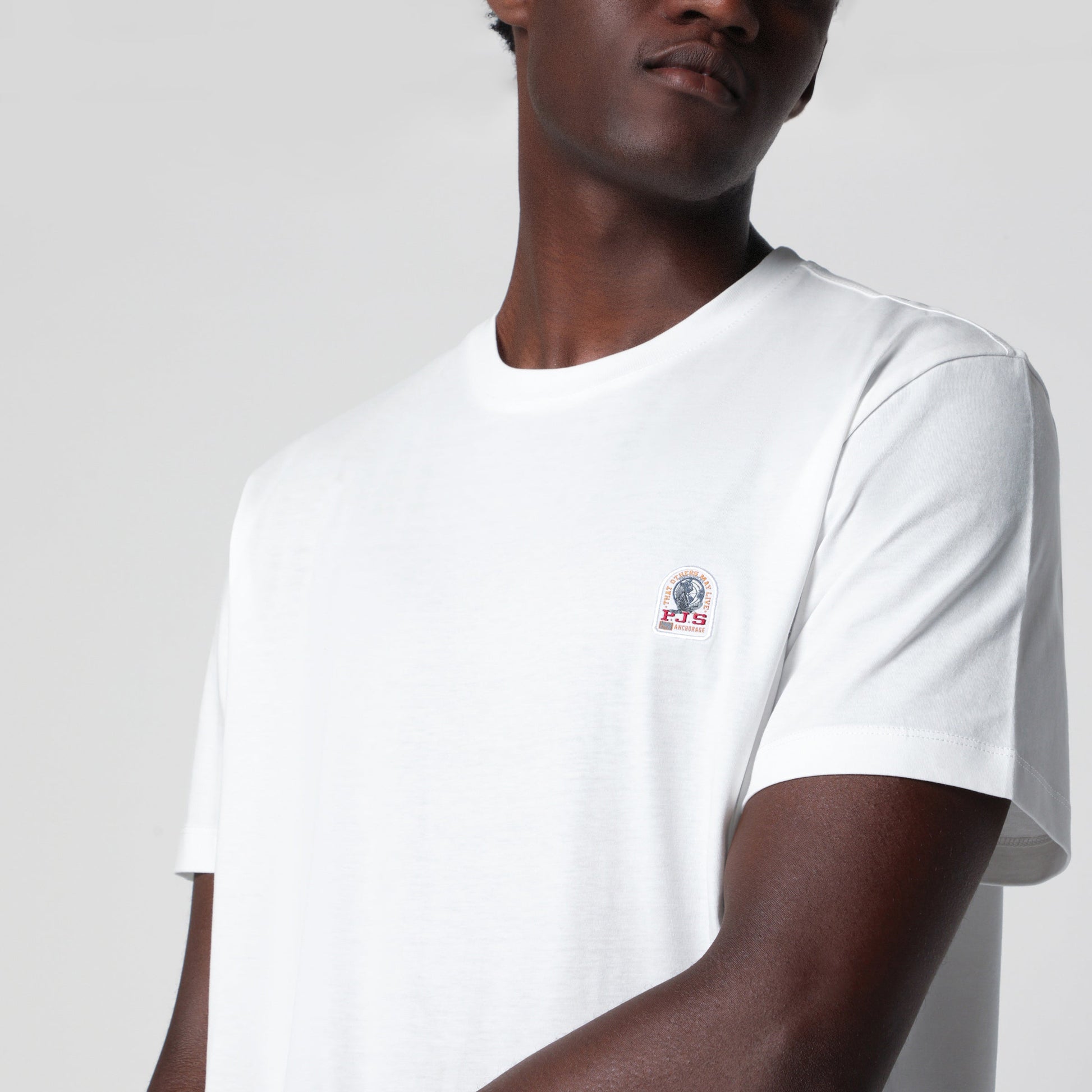 Parajumpers White Cotton T-Shirt With Logo Patch Men PARAJUMPERS