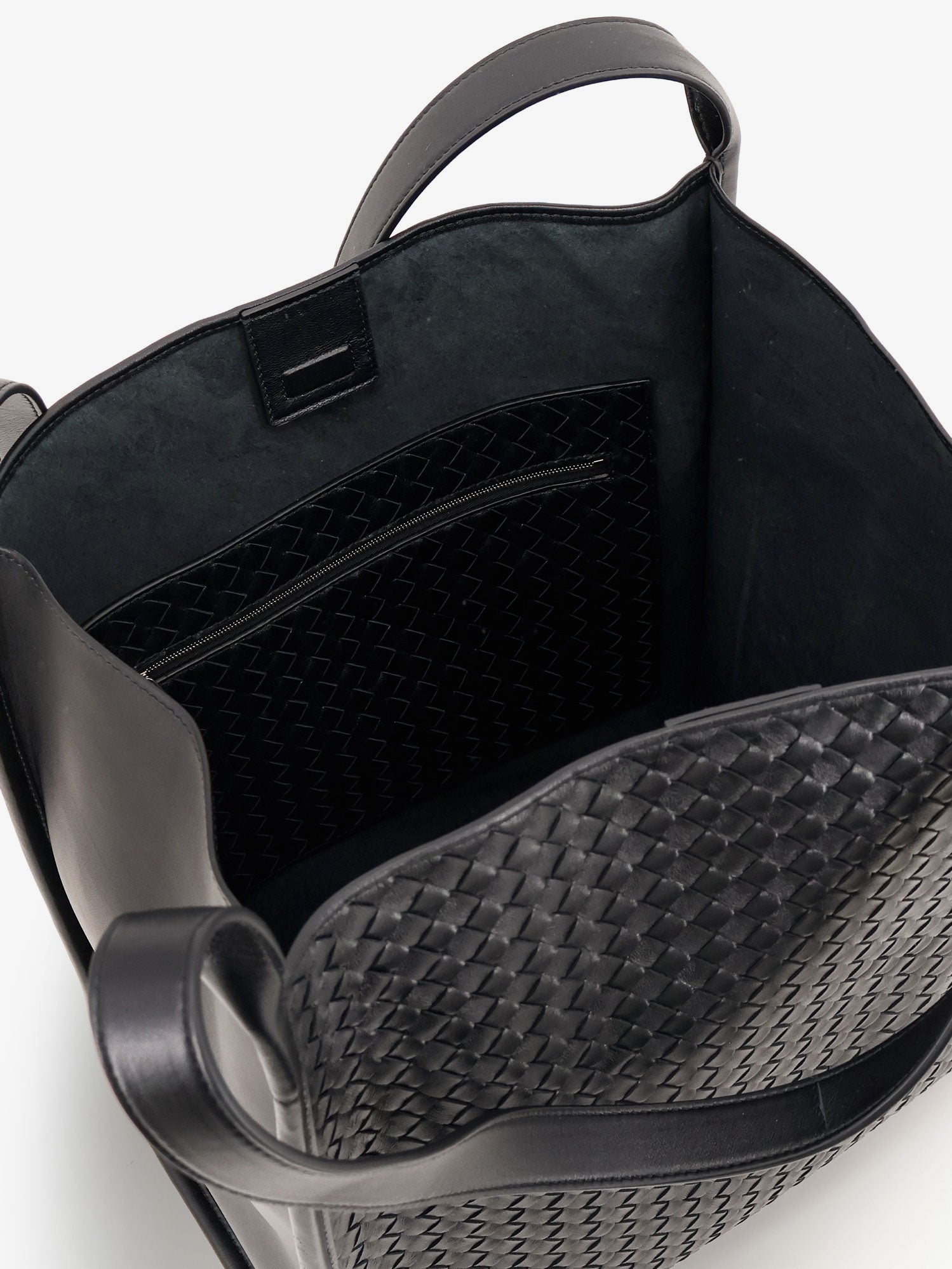 Bottega Veneta Men Corriere Leather Shoulder Bag With Intrecciato Pattern BOTTEGA VENETA