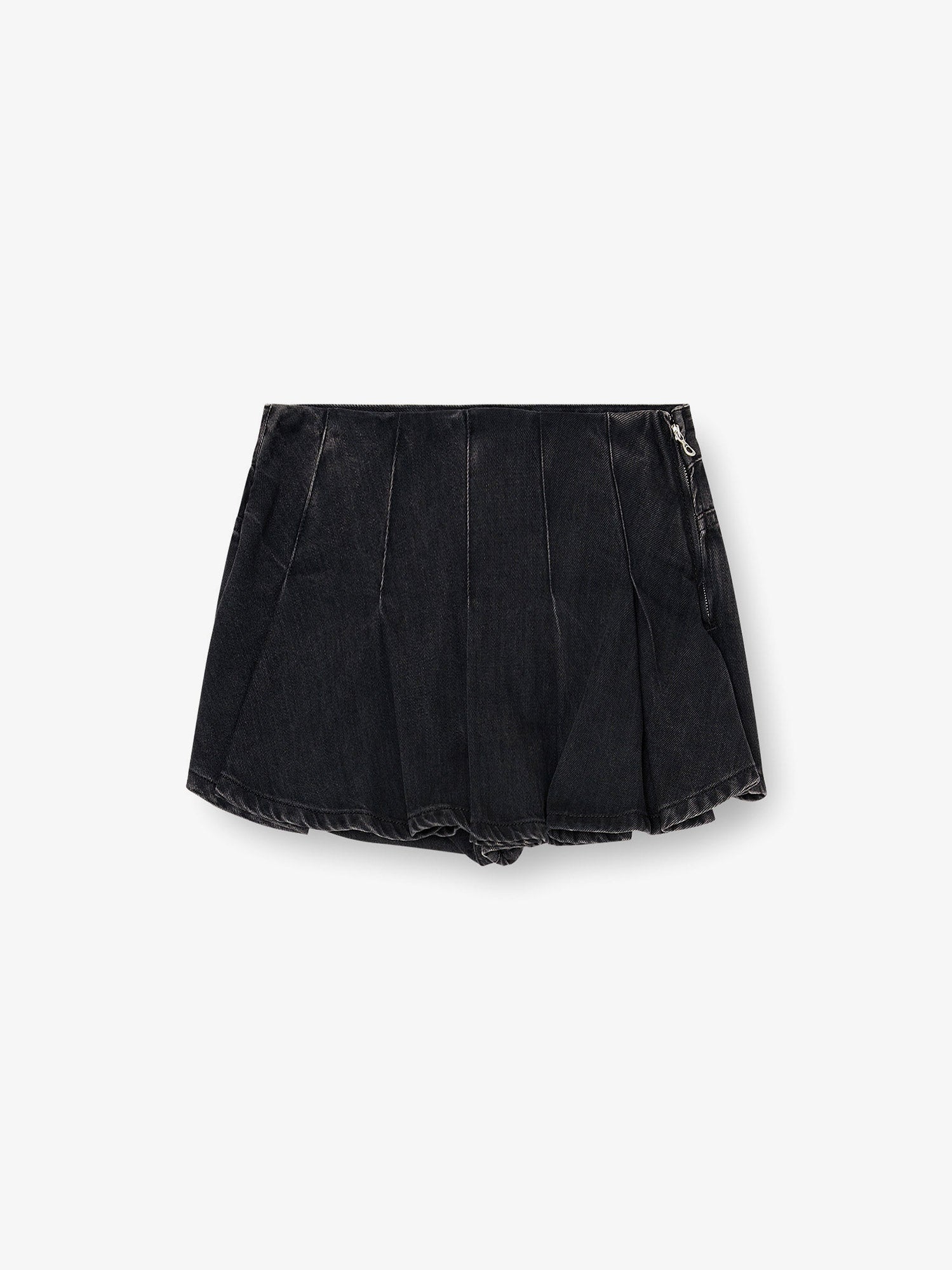 Diesel Women De-Rox Pleated Denim Shorts DIESEL