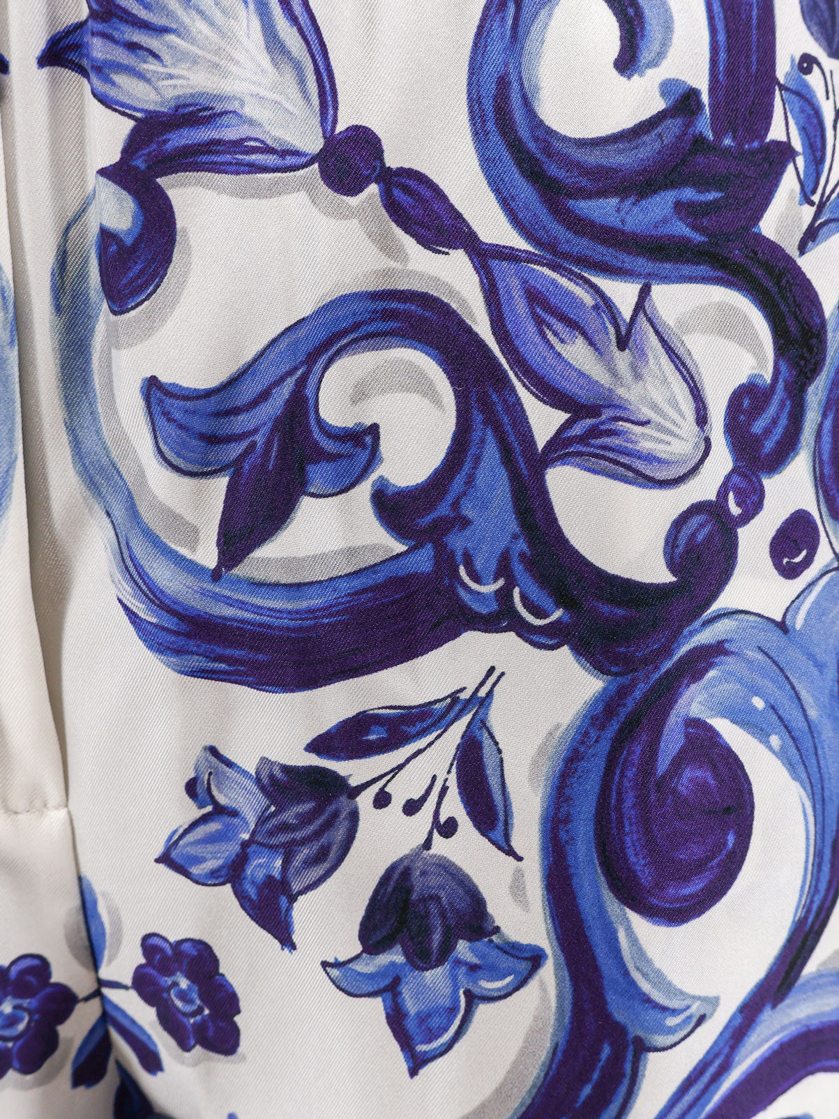 Dolce & Gabbana Women Silk Shorts With Maiolica Print DOLCE & GABBANA