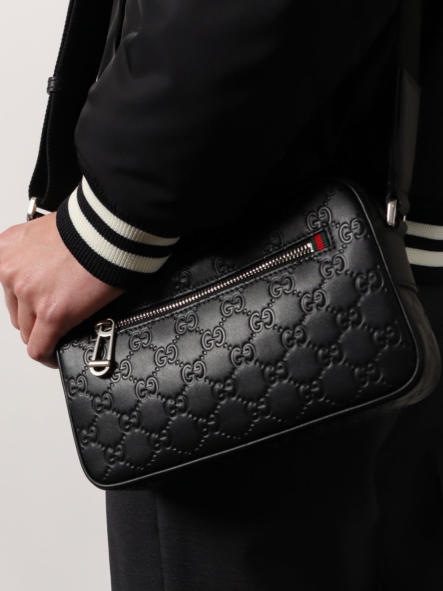Gucci Men Gg Emblem Leather Crossbody Bag GUCCI