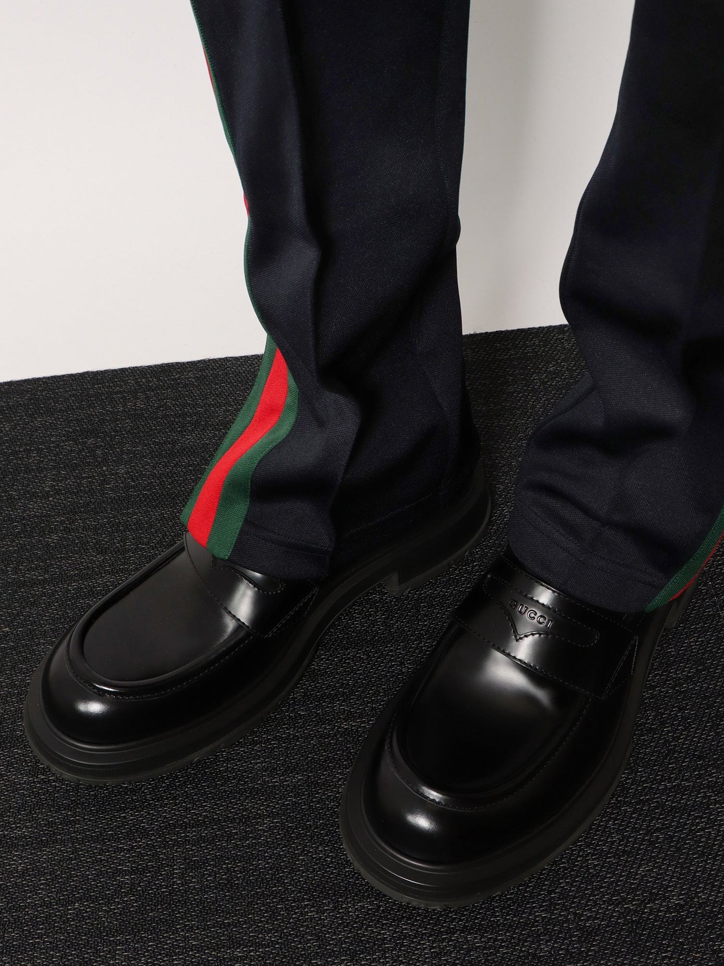Gucci Men Leather Loafers GUCCI