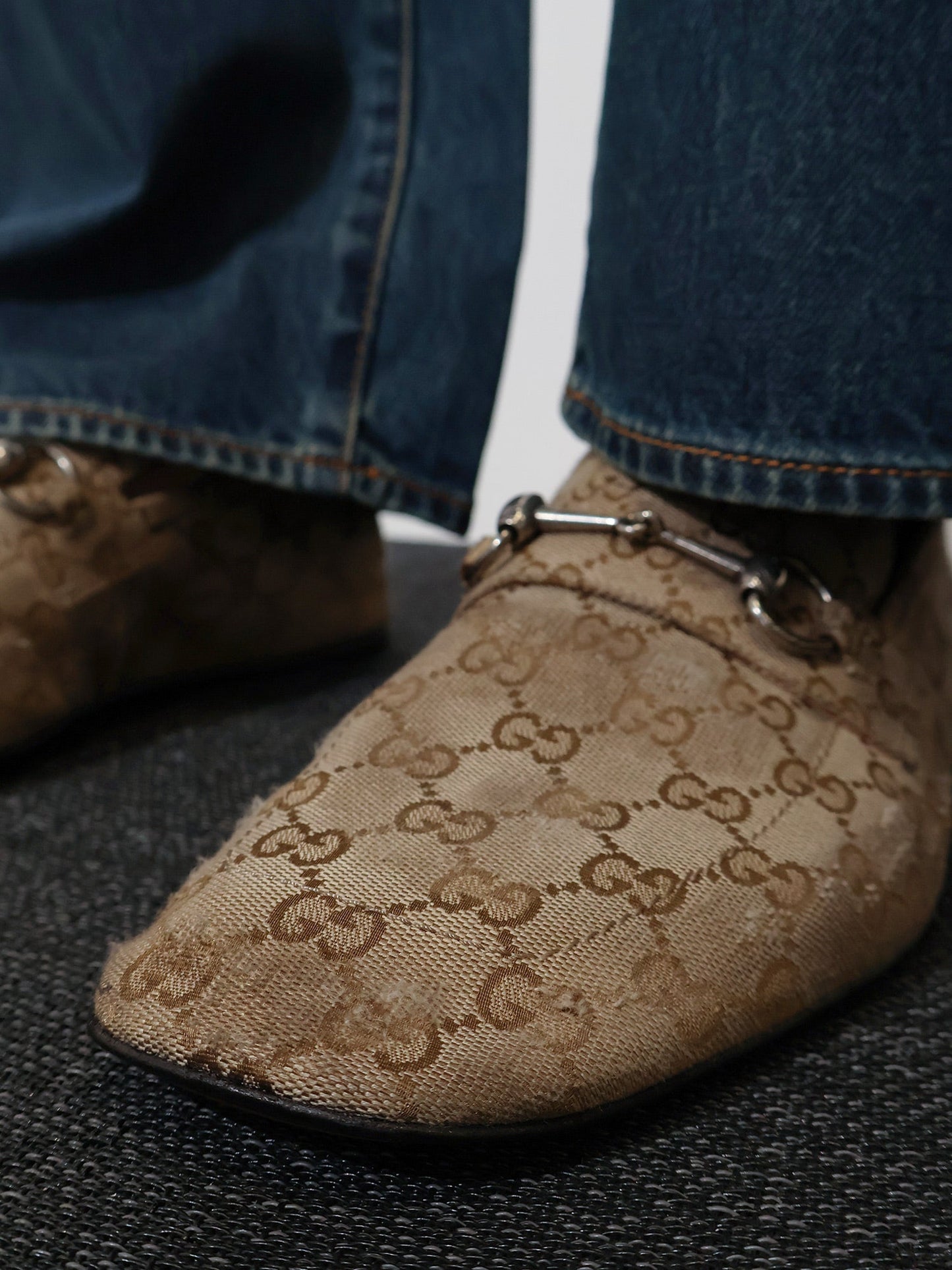 Gucci Men Vintage-Effect Gg Fabric Loafers GUCCI