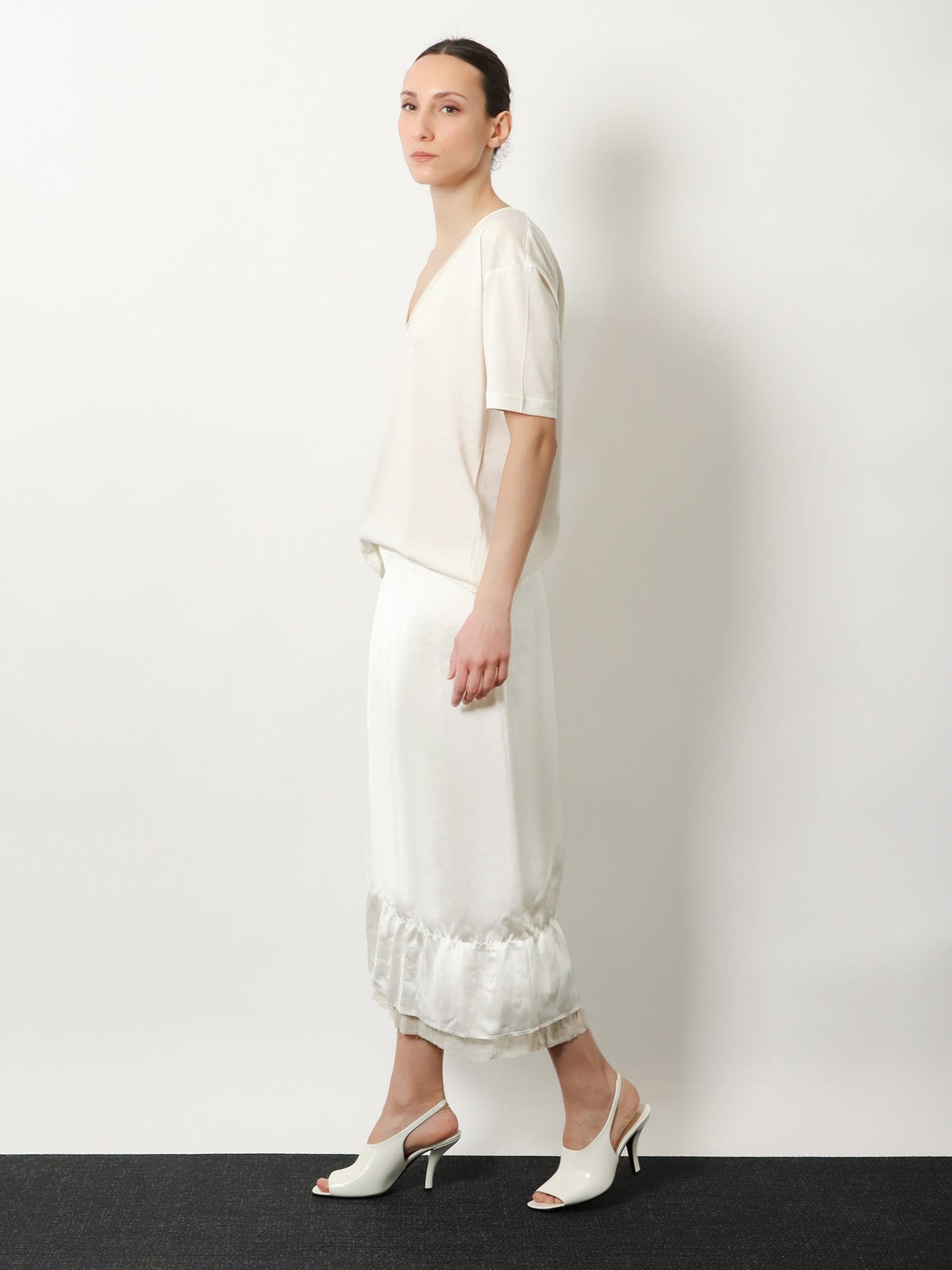 Toteme Women Layered Viscose And Linen Blend Skirt