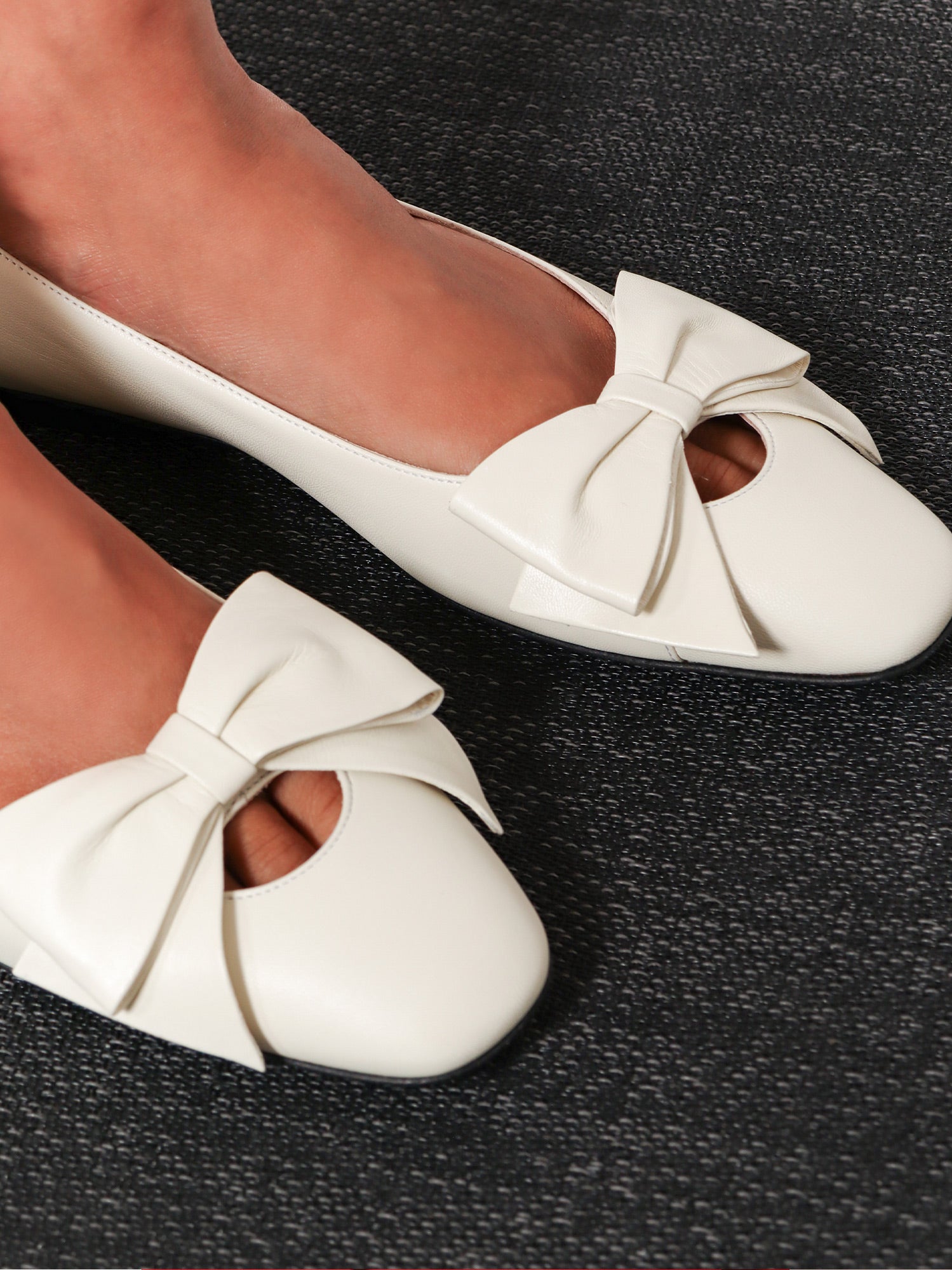 Valentino Garavani Women Leather Bowow Ballerinas VALENTINO GARAVANI