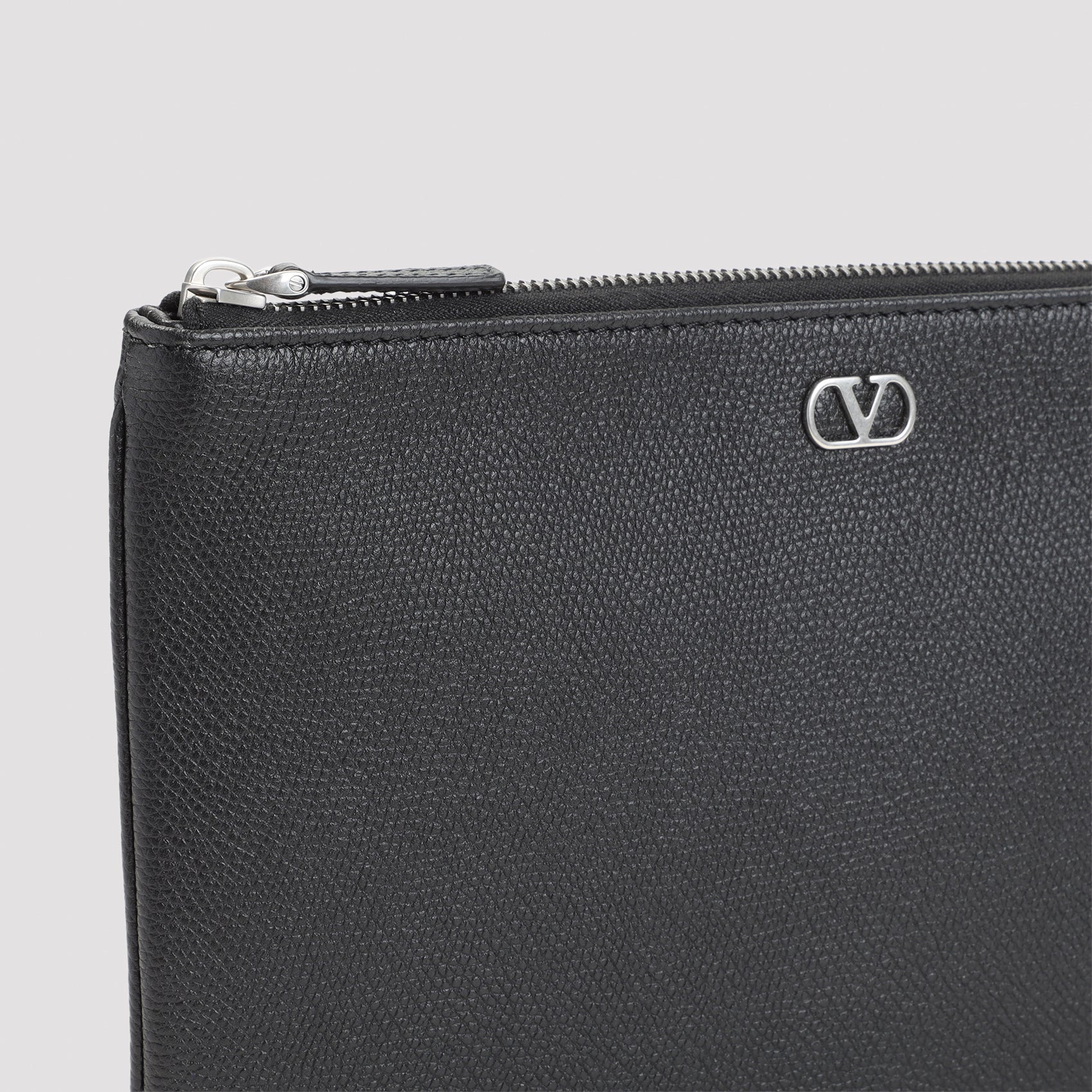 Valentino Garavani Pouch Men VALENTINO GARAVANI