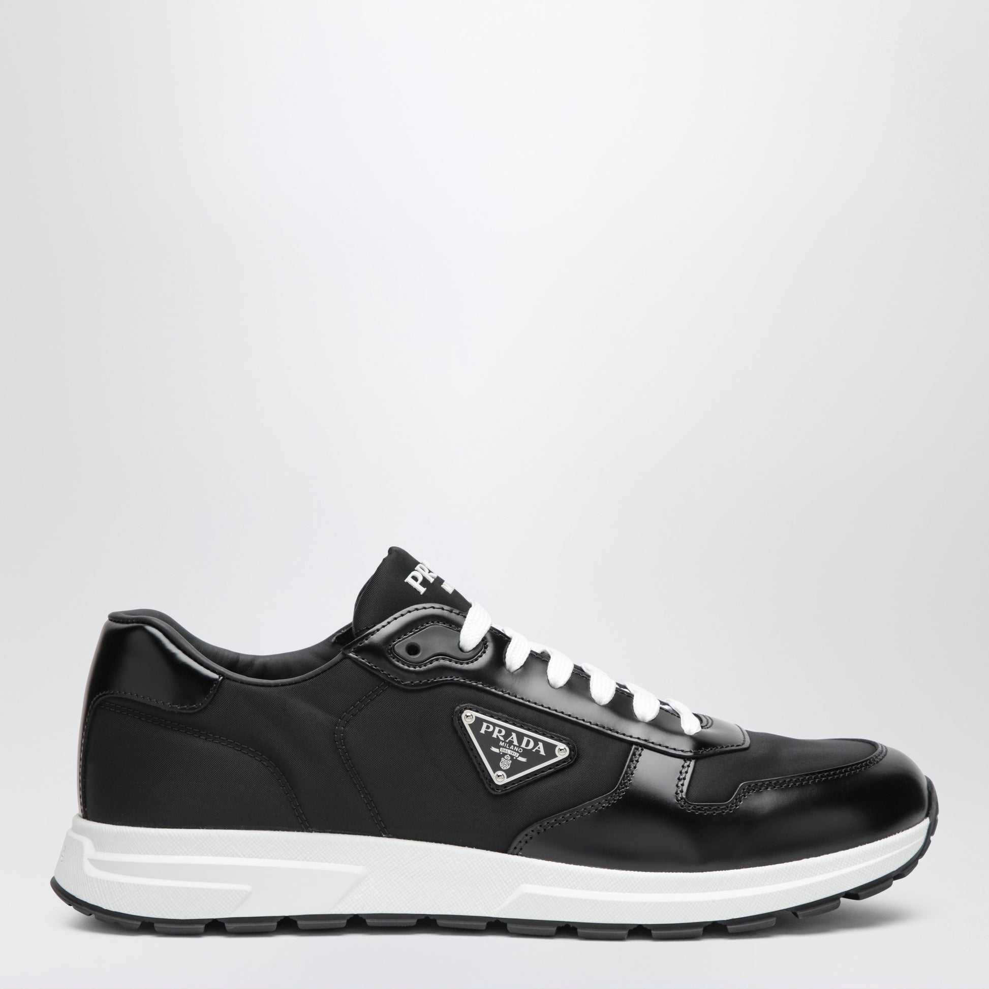 Prada Prax 01 Sneakers In Black Re-Nylon And Brushed Leather Men PRADA