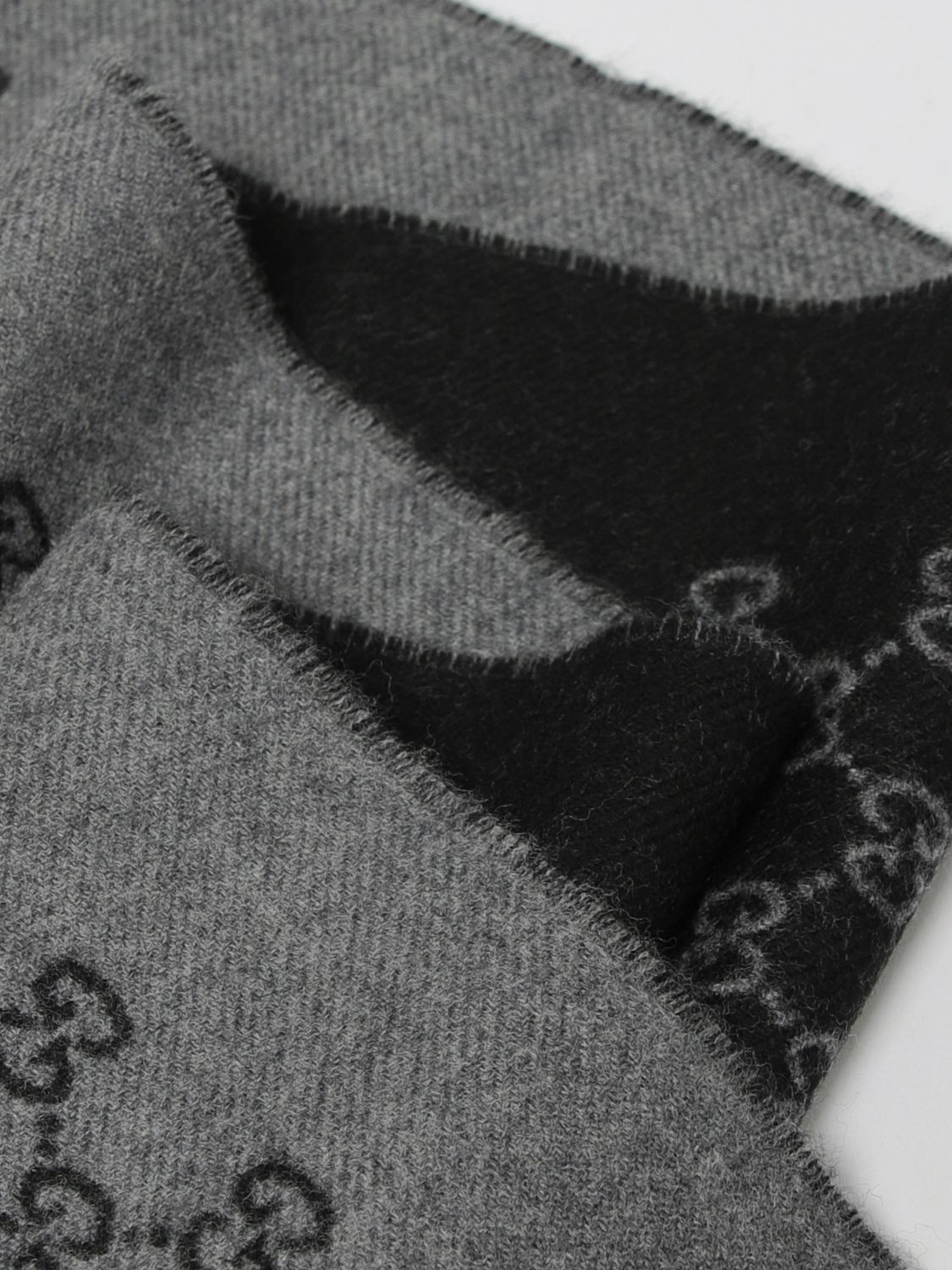 Gucci Scarf Men Charcoal