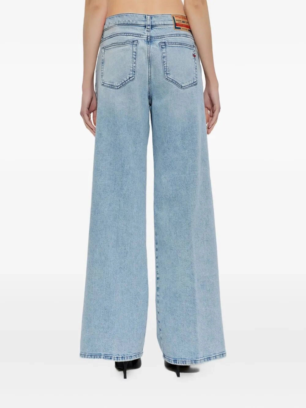 Diesel Women `1978 D-Akemi` Jeans DIESEL
