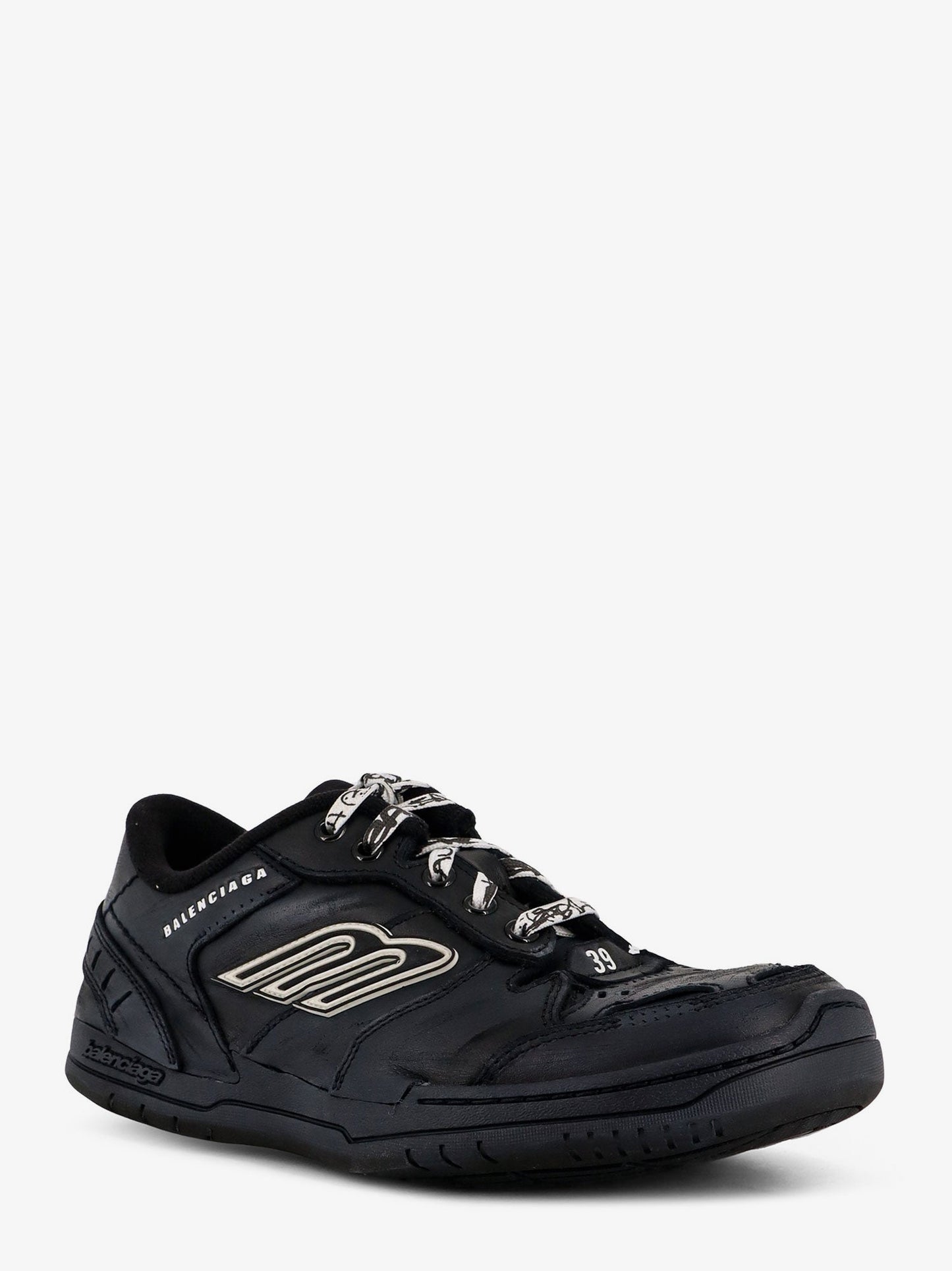 Balenciaga Men Hamptons Worn-Out Low-Top Leather Sneakers BALENCIAGA