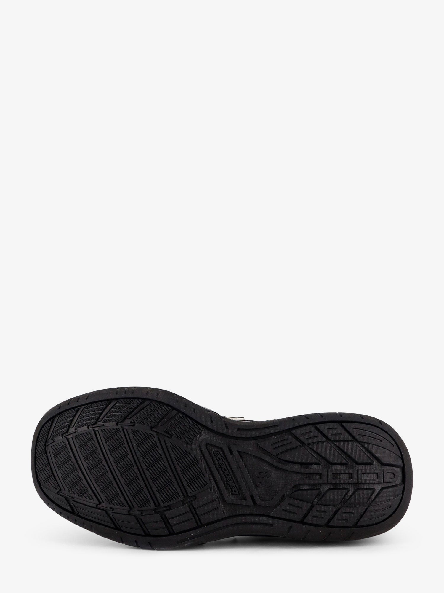Balenciaga Men Hamptons Worn-Out Low-Top Leather Sneakers BALENCIAGA