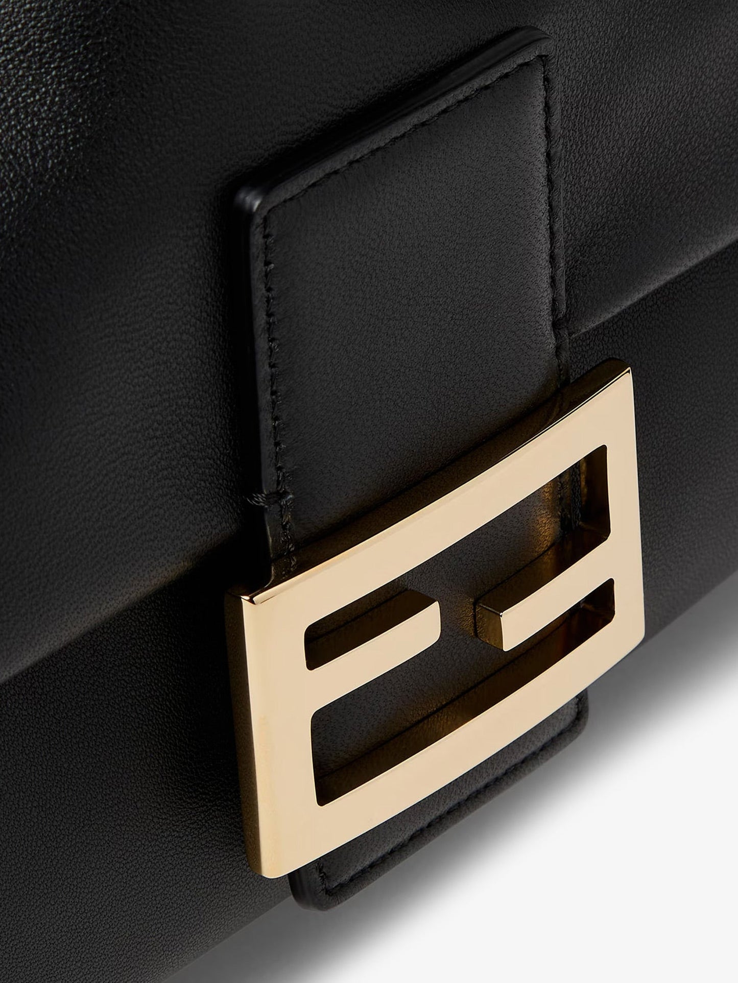 Fendi Women Baguette Soft Medium Leather Shoulder Bag FENDI