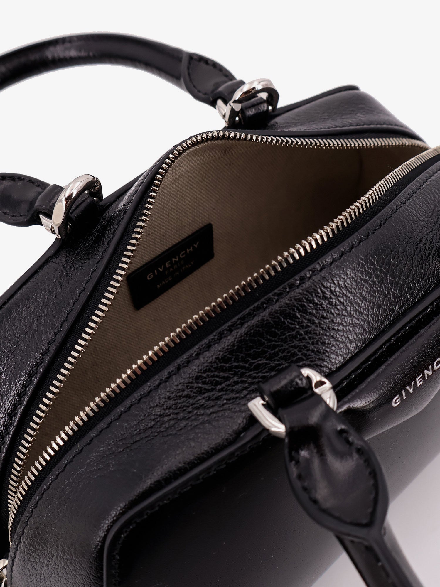 Givenchy Women Antigona Mini Leather Shoulder Bag GIVENCHY