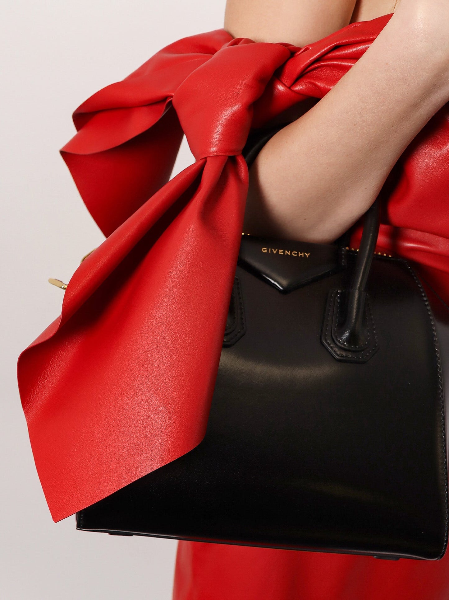 Givenchy Women Antigona Mini Leather Crossbody Bag GIVENCHY
