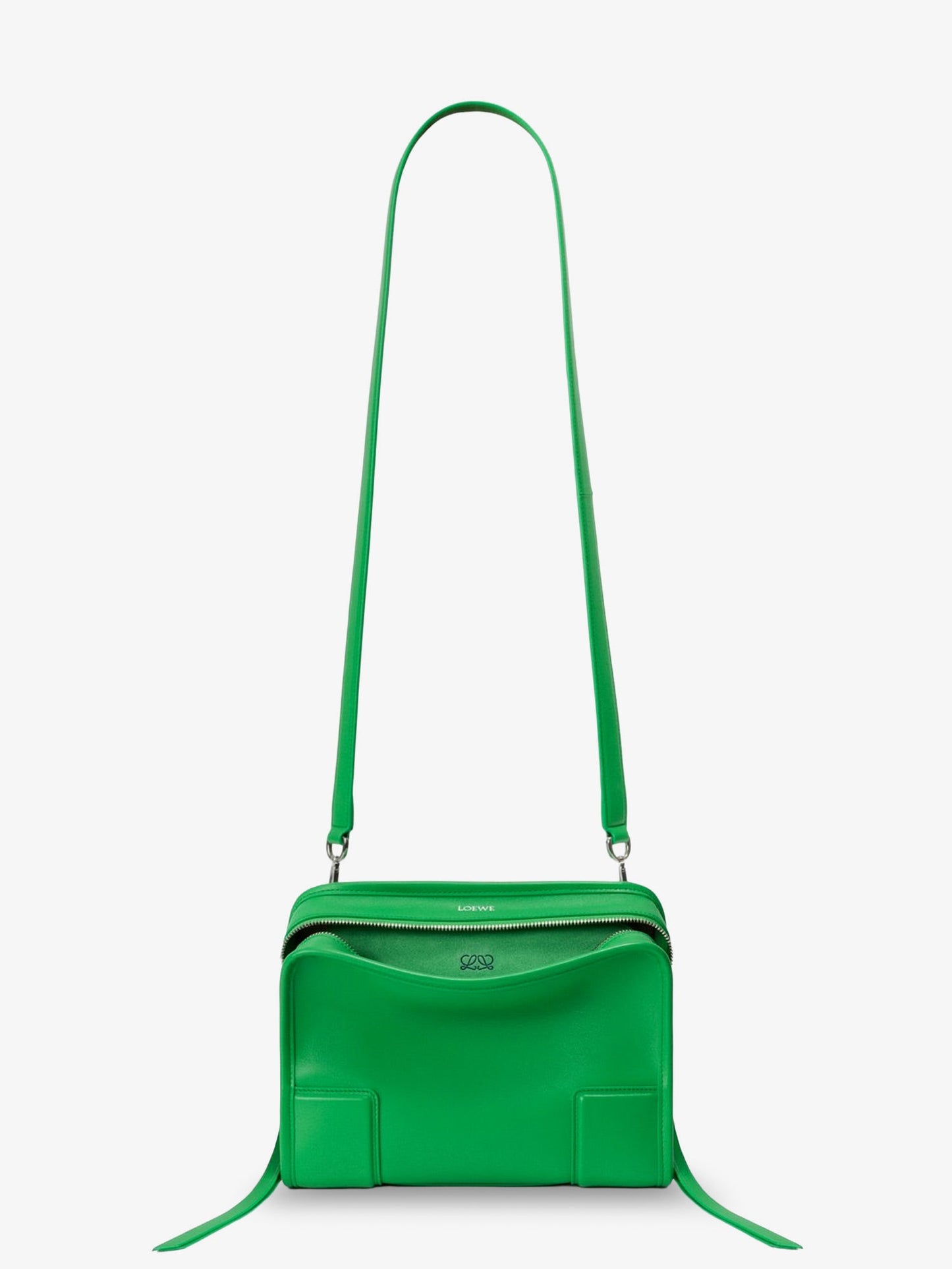 Loewe Women Amazona 180 Leather Handbag LOEWE