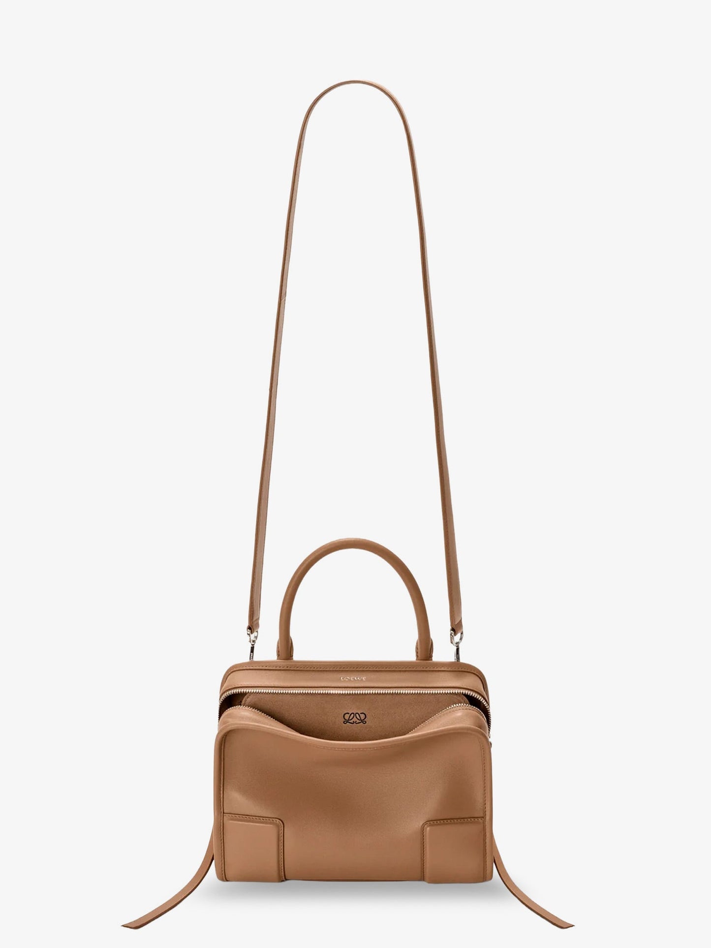 Loewe Women Amazona 180 Leather Handbag LOEWE