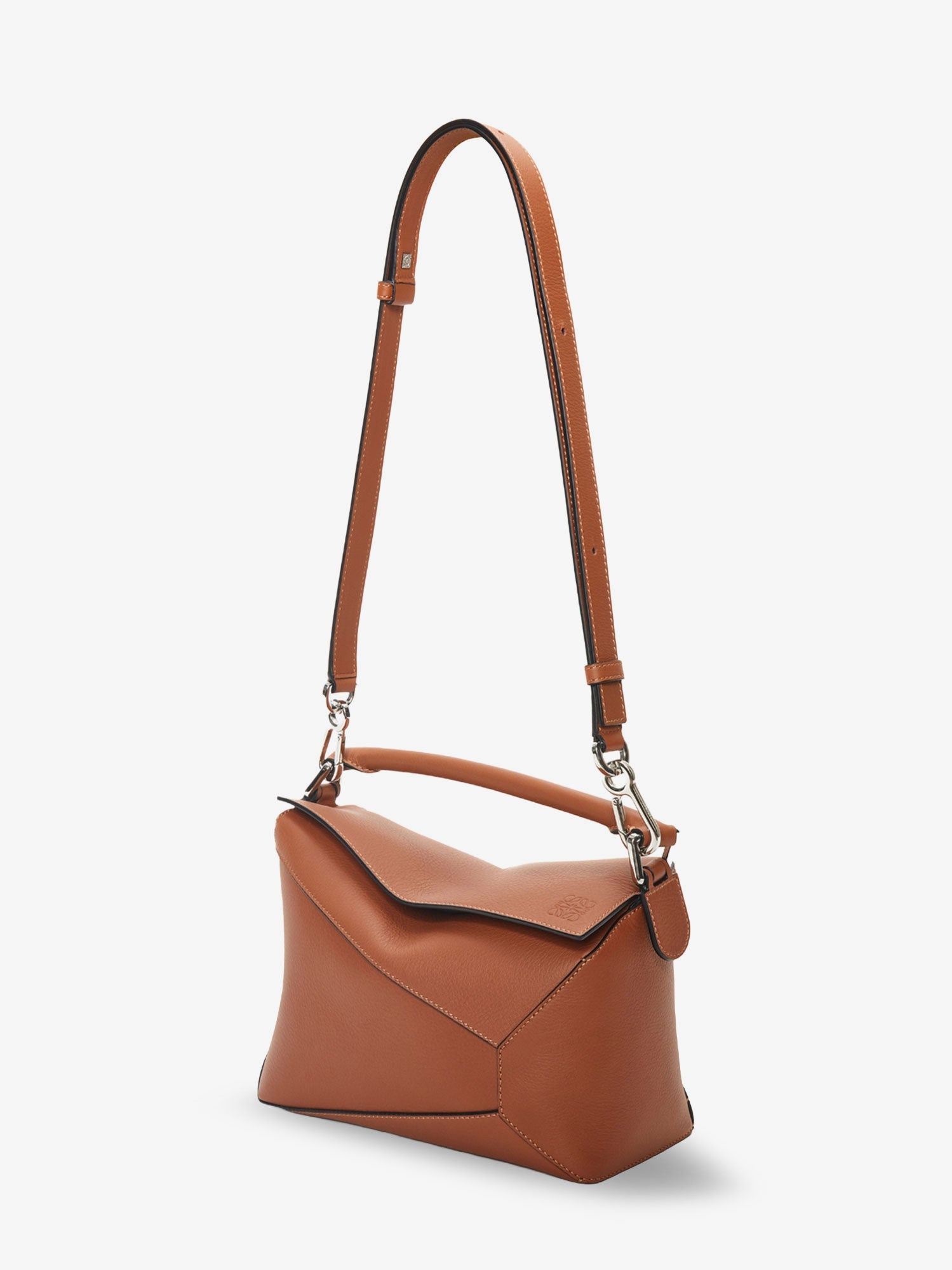 Loewe Women Puzzle Edge Leather Handbag With Engraved Anagram Logo LOEWE