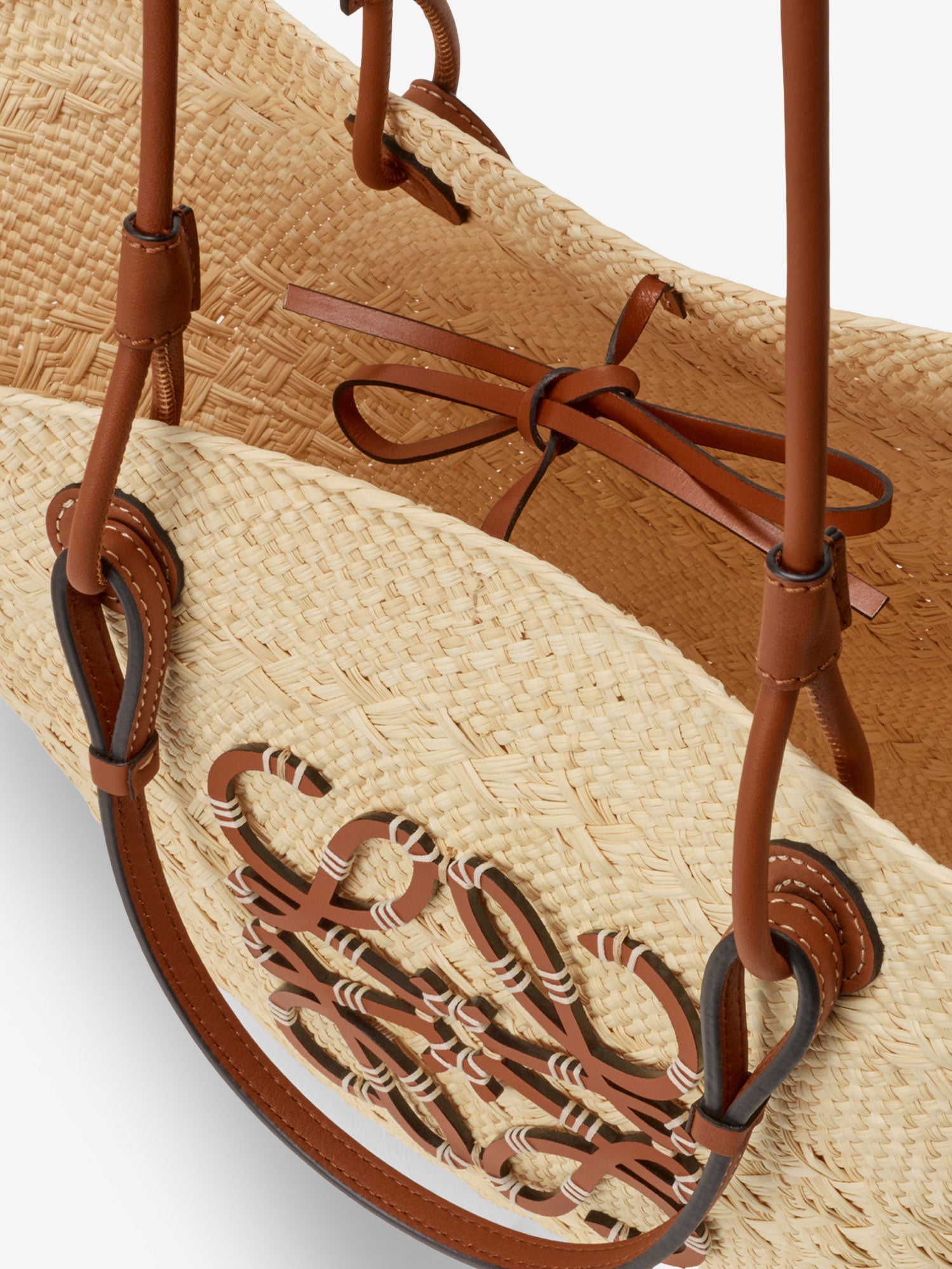 Loewe Women Paula's Ibiza Leather And Iraca Palm Shoulder Bag LOEWE