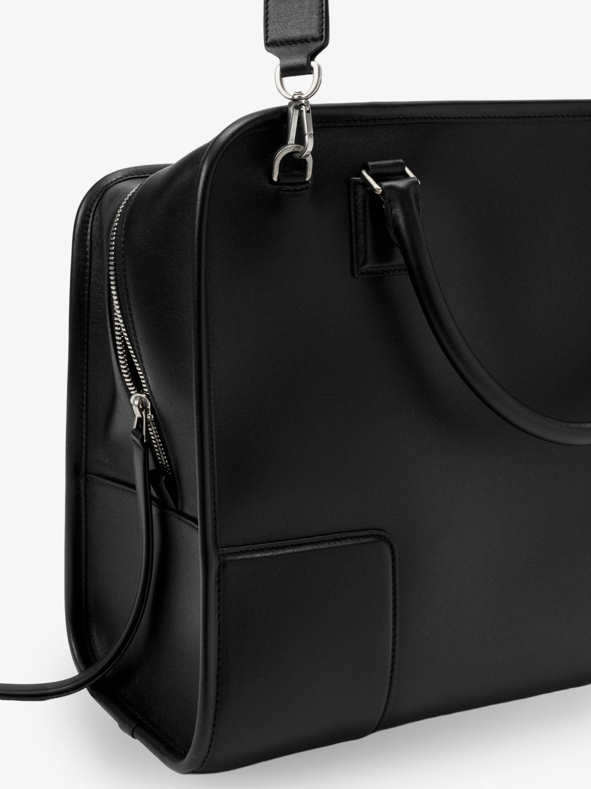 Loewe Men Amazona 180 Xl Leather Handbag LOEWE