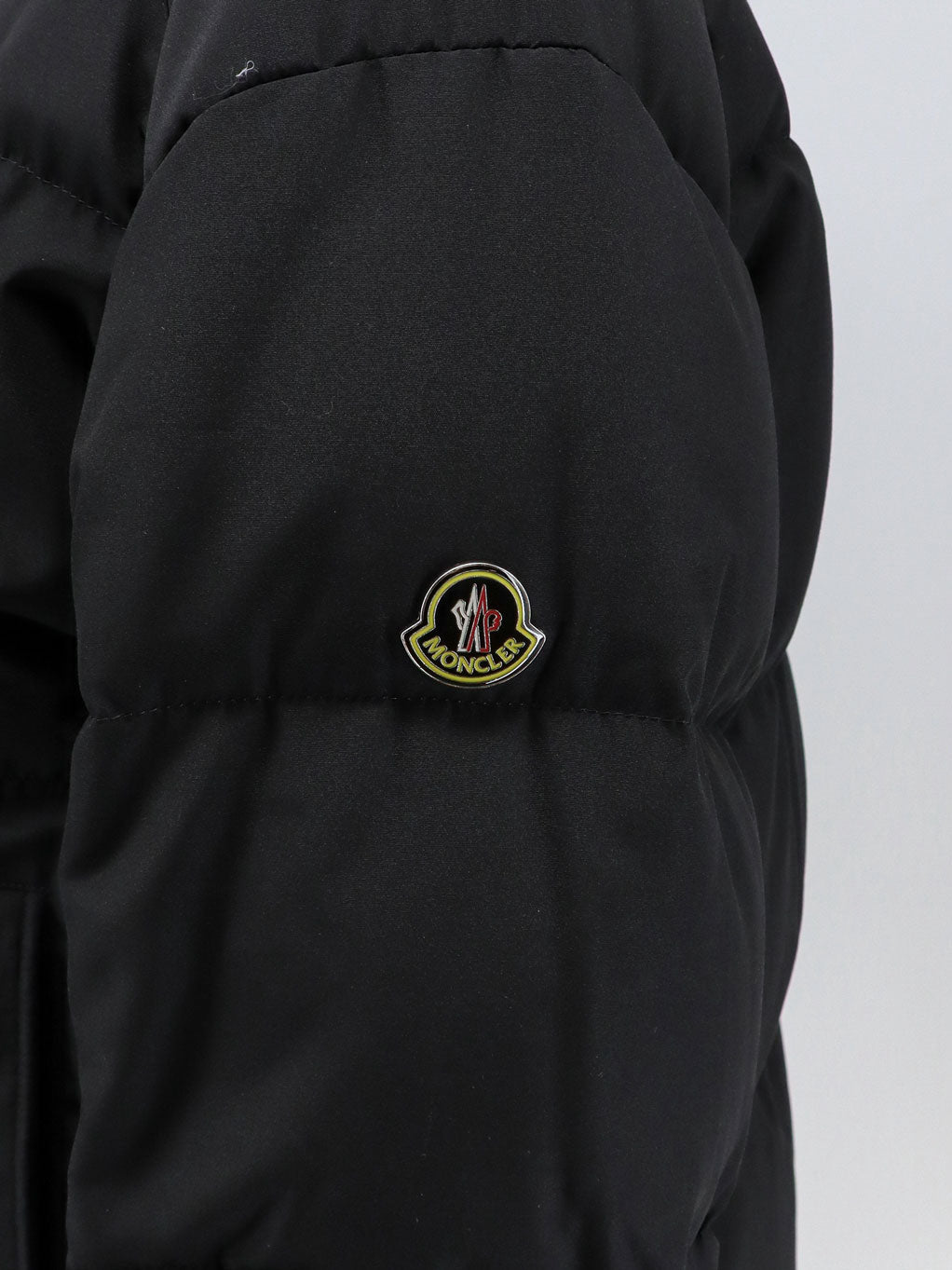 Moncler Women Verone Nylon And Cotton Down Jacket MONCLER