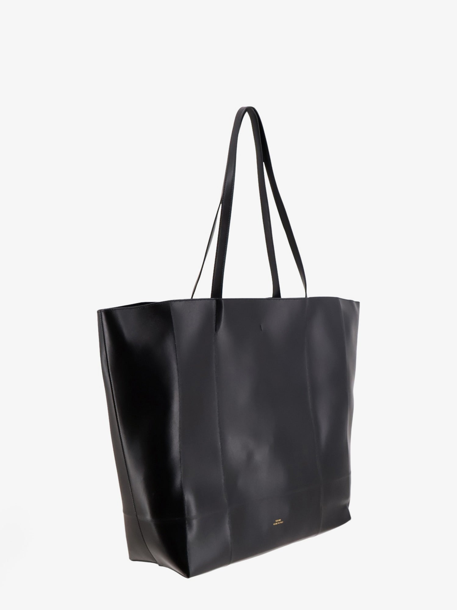 Toteme Women Roam Leather Shoulder Bag TOTEME