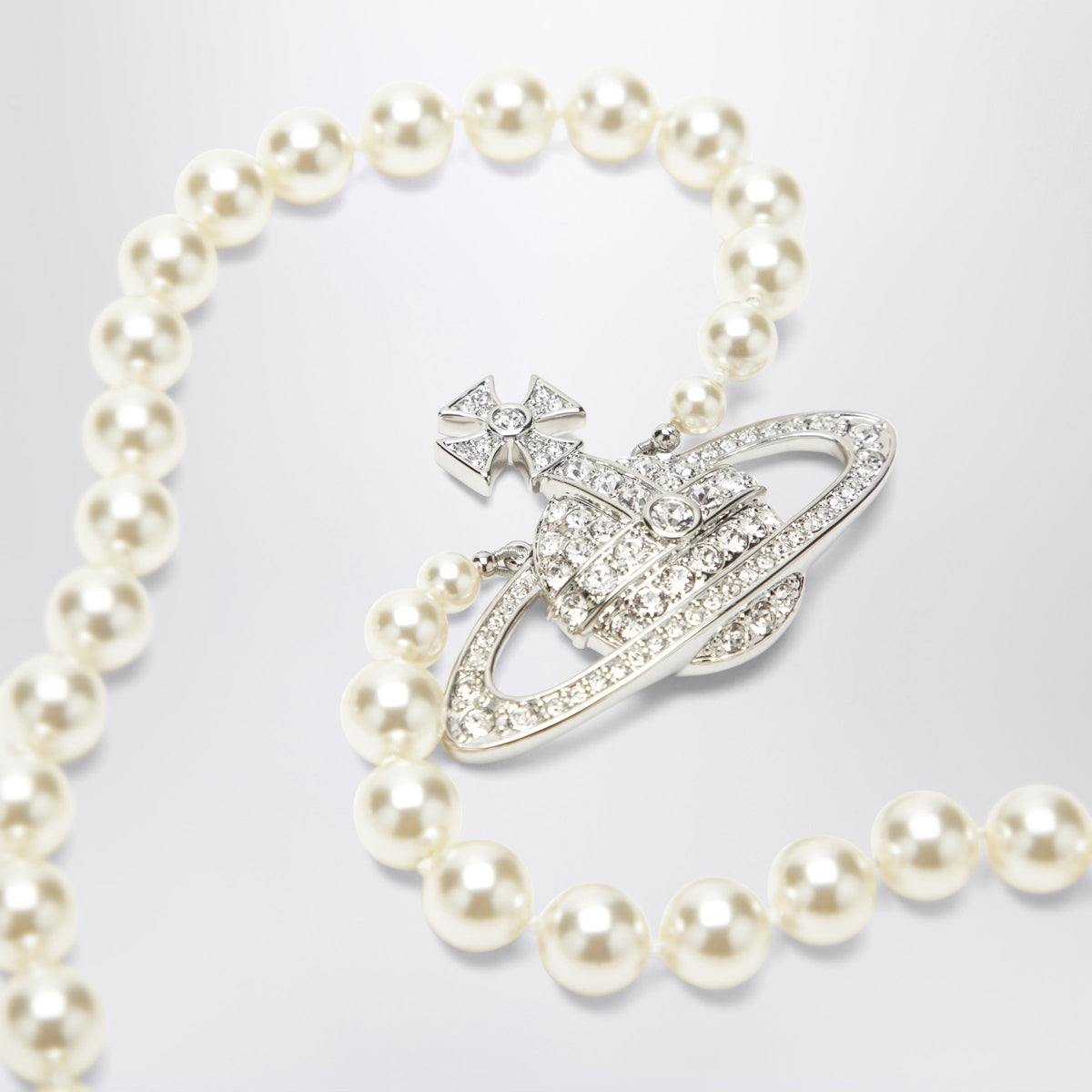 Vivienne Westwood Cream Pearl Necklace With Orb Logo Women VIVIENNE WESTWOOD