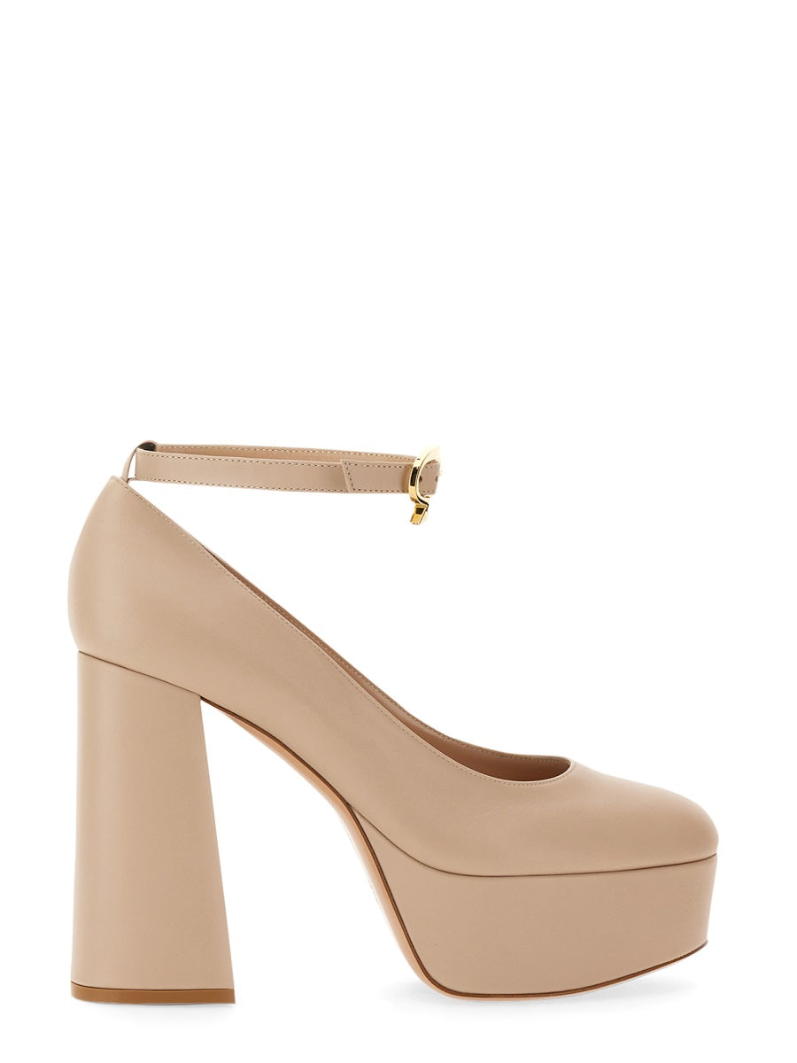Gianvito Rossi Women Pump "Manila" GIANVITO ROSSI