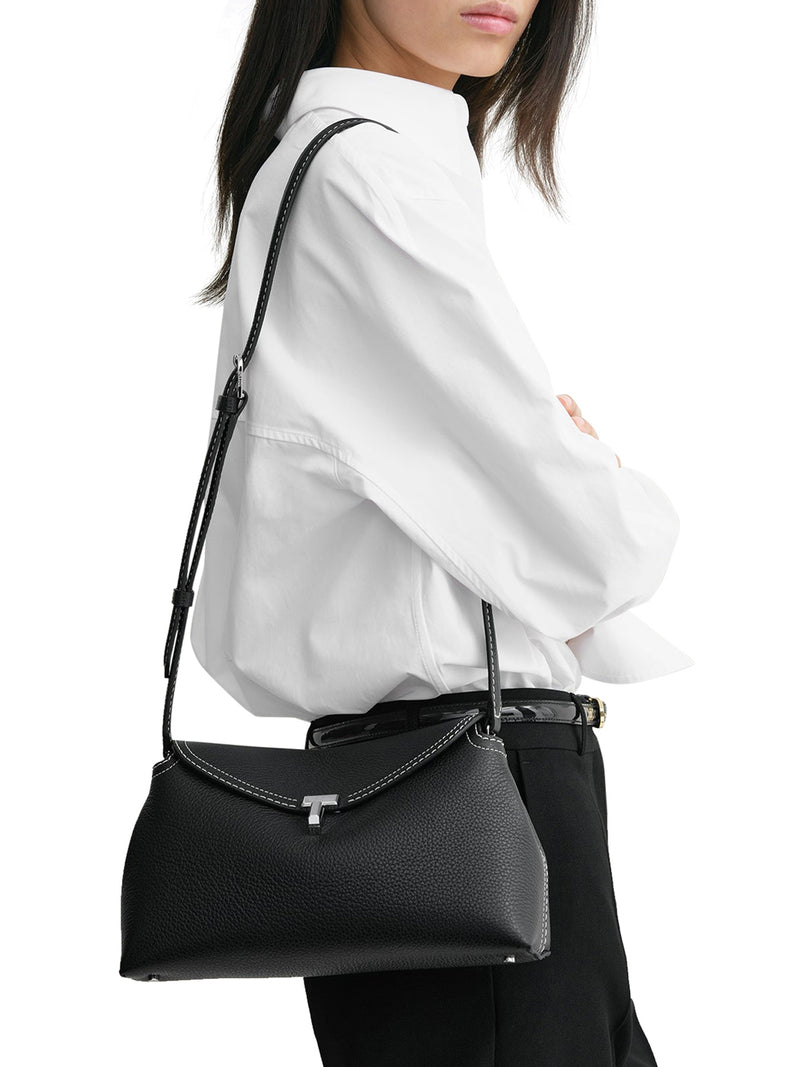 Toteme Women T-Lock Clutch Black Grain TOTEME