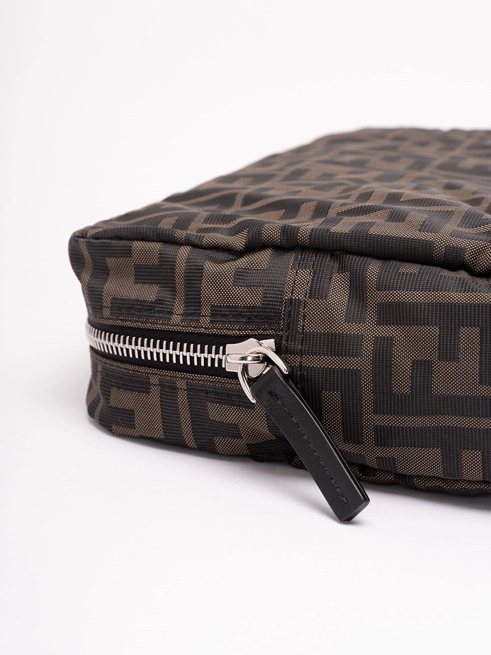 Fendi Men Medium Beauty Case FENDI