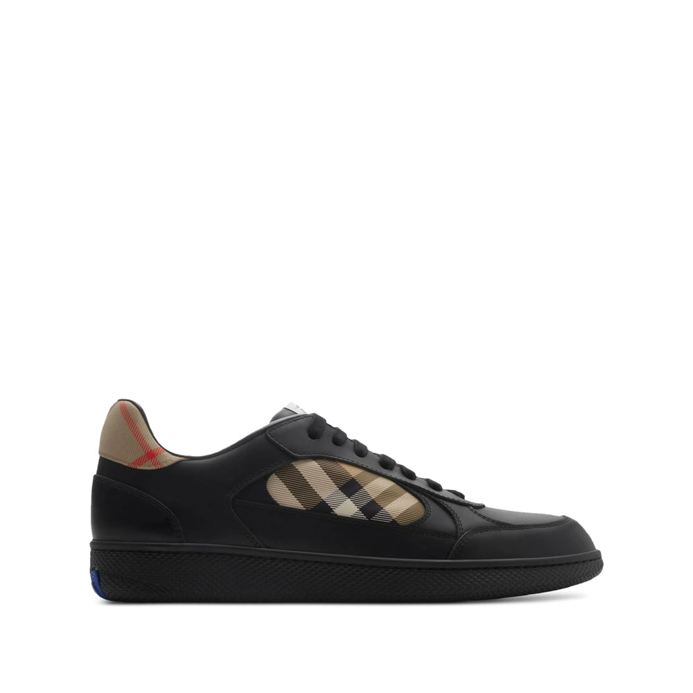 Burberry Black Trainers - Low-Tops Men BURBERRY