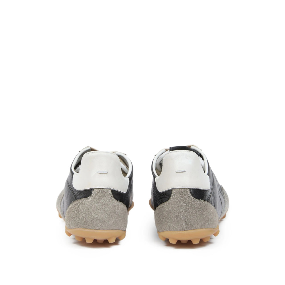 Maison Margiela Black Trainers - Low-Tops Men MAISON MARGIELA