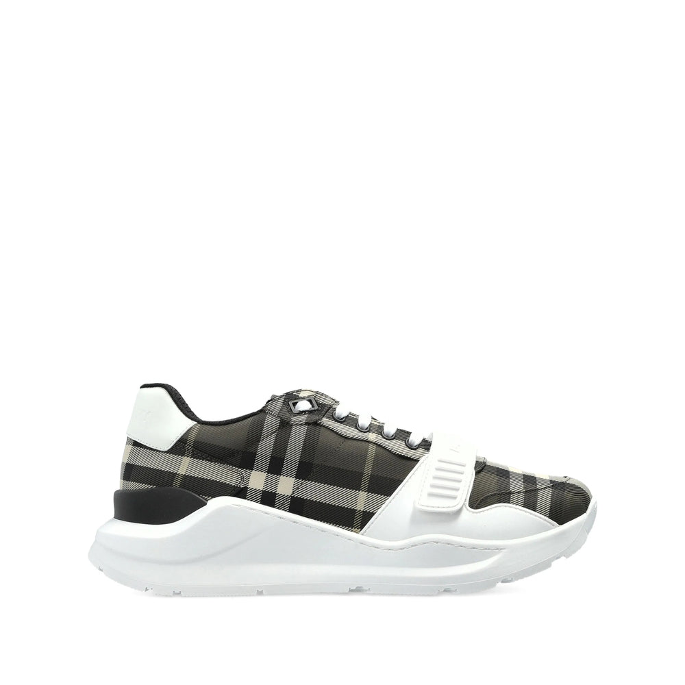 Burberry Green Trainers - Low-Tops Men BURBERRY