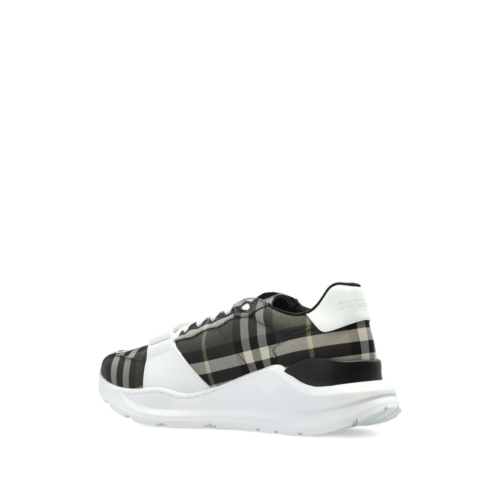 Burberry Green Trainers - Low-Tops Men BURBERRY