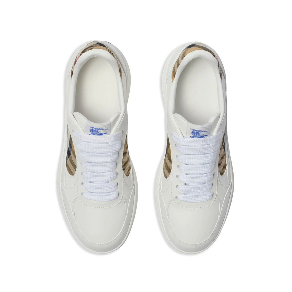 Burberry White Trainers - Low-Tops Men BURBERRY