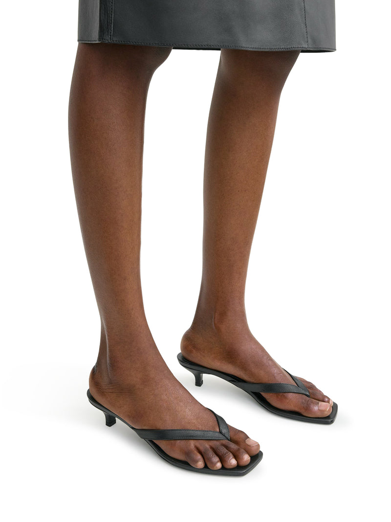 Toteme Women Leather Heel Flip Flops TOTEME