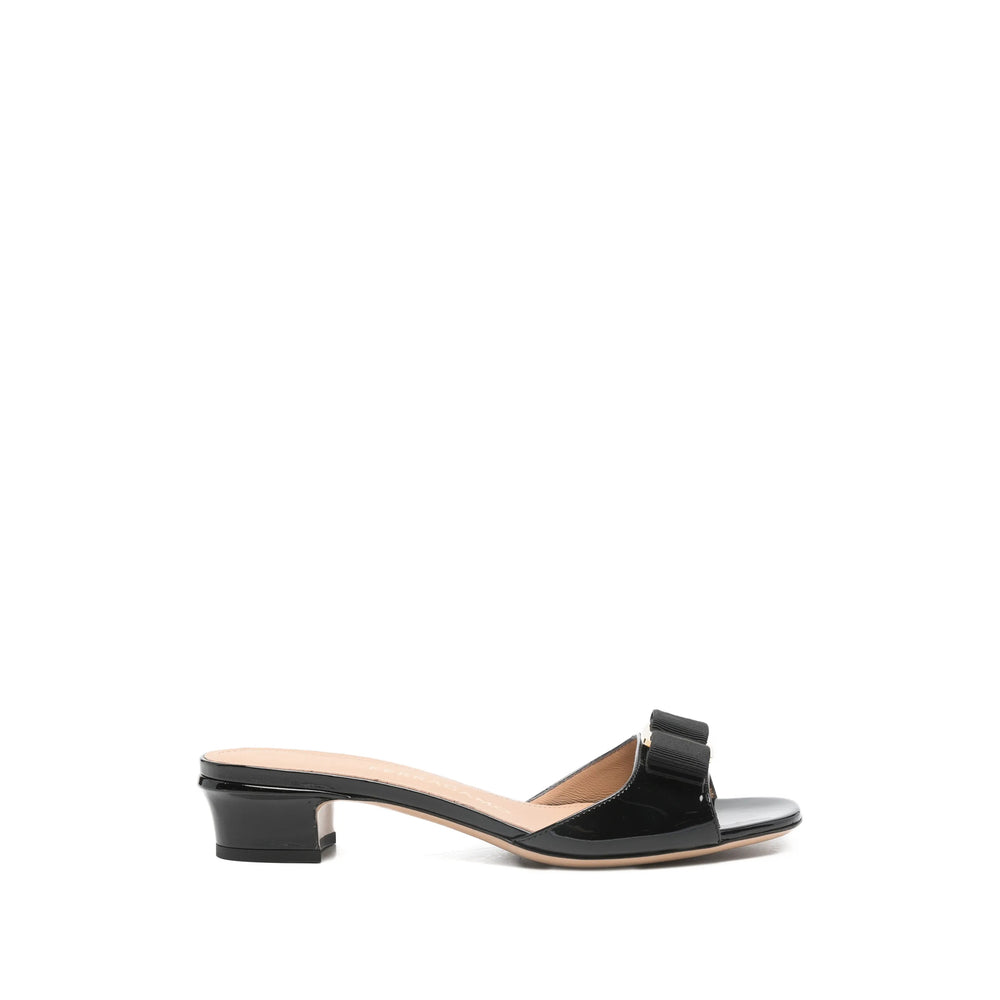 Ferragamo Black Shoes Women FERRAGAMO