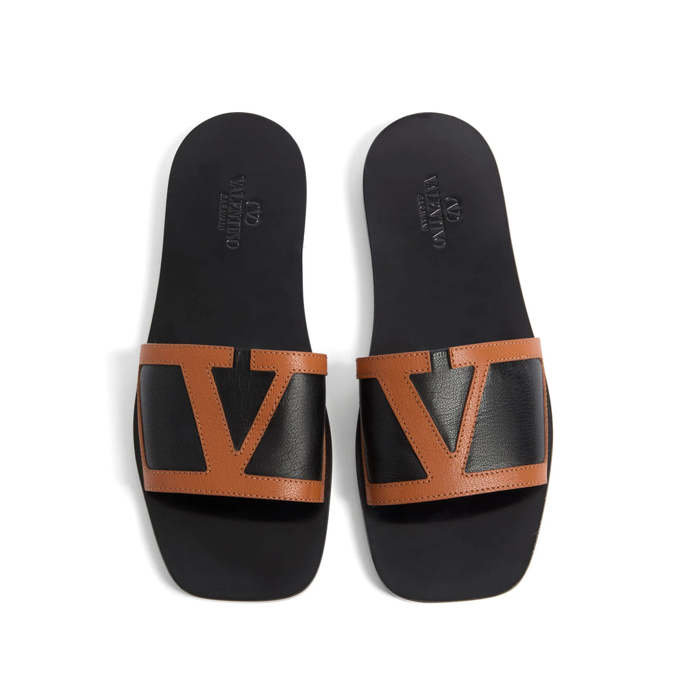 Valentino Garavani Black Flip-Flops & Slides Men VALENTINO GARAVANI