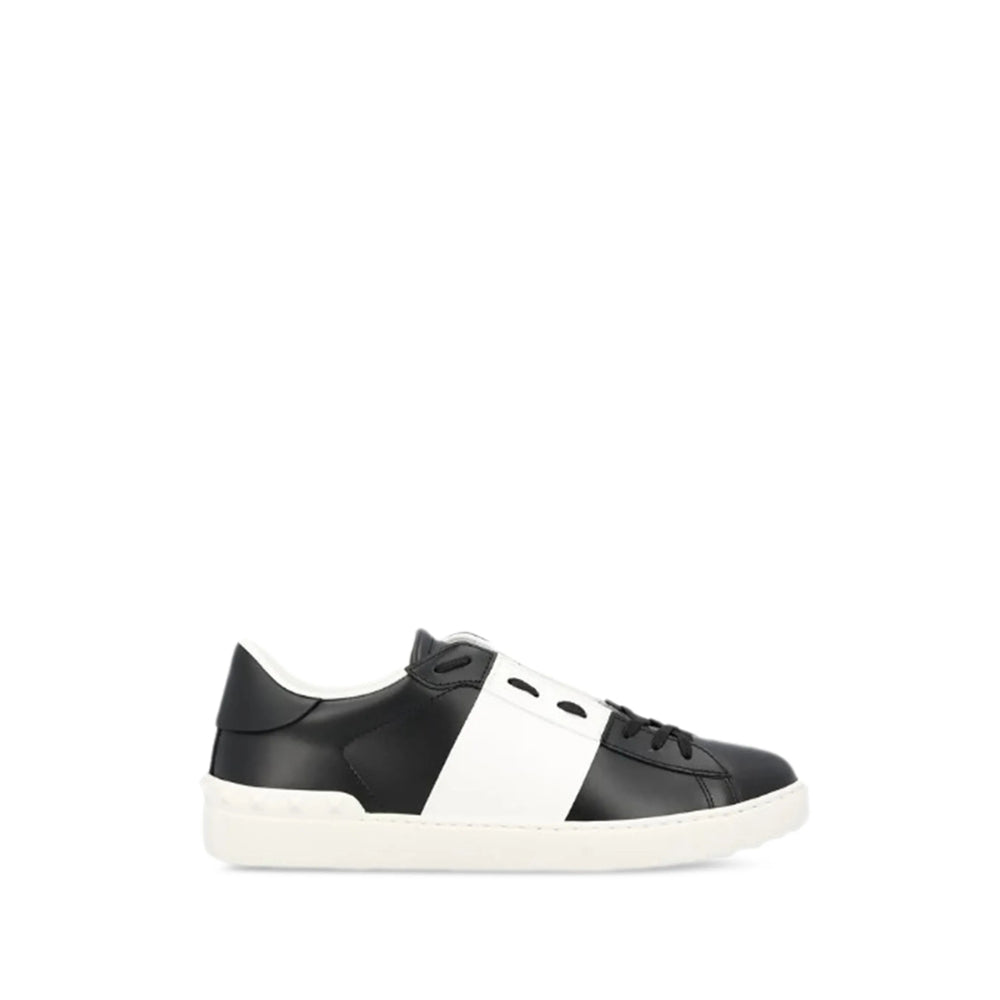 Valentino Garavani Black Trainers - Low-Tops Men VALENTINO GARAVANI