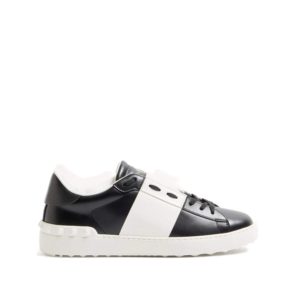 Valentino Garavani Black Trainers - Low-Tops Men VALENTINO GARAVANI