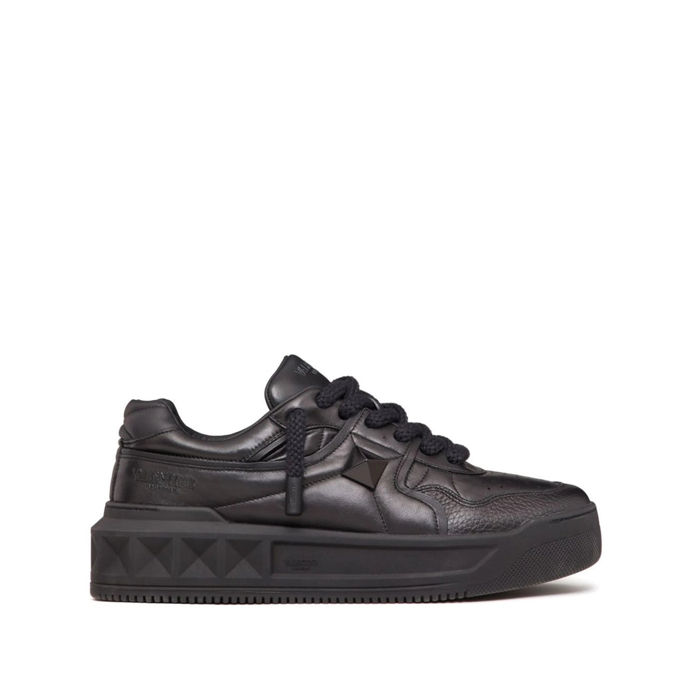 Valentino Garavani Black Trainers - Low-Tops Men VALENTINO GARAVANI