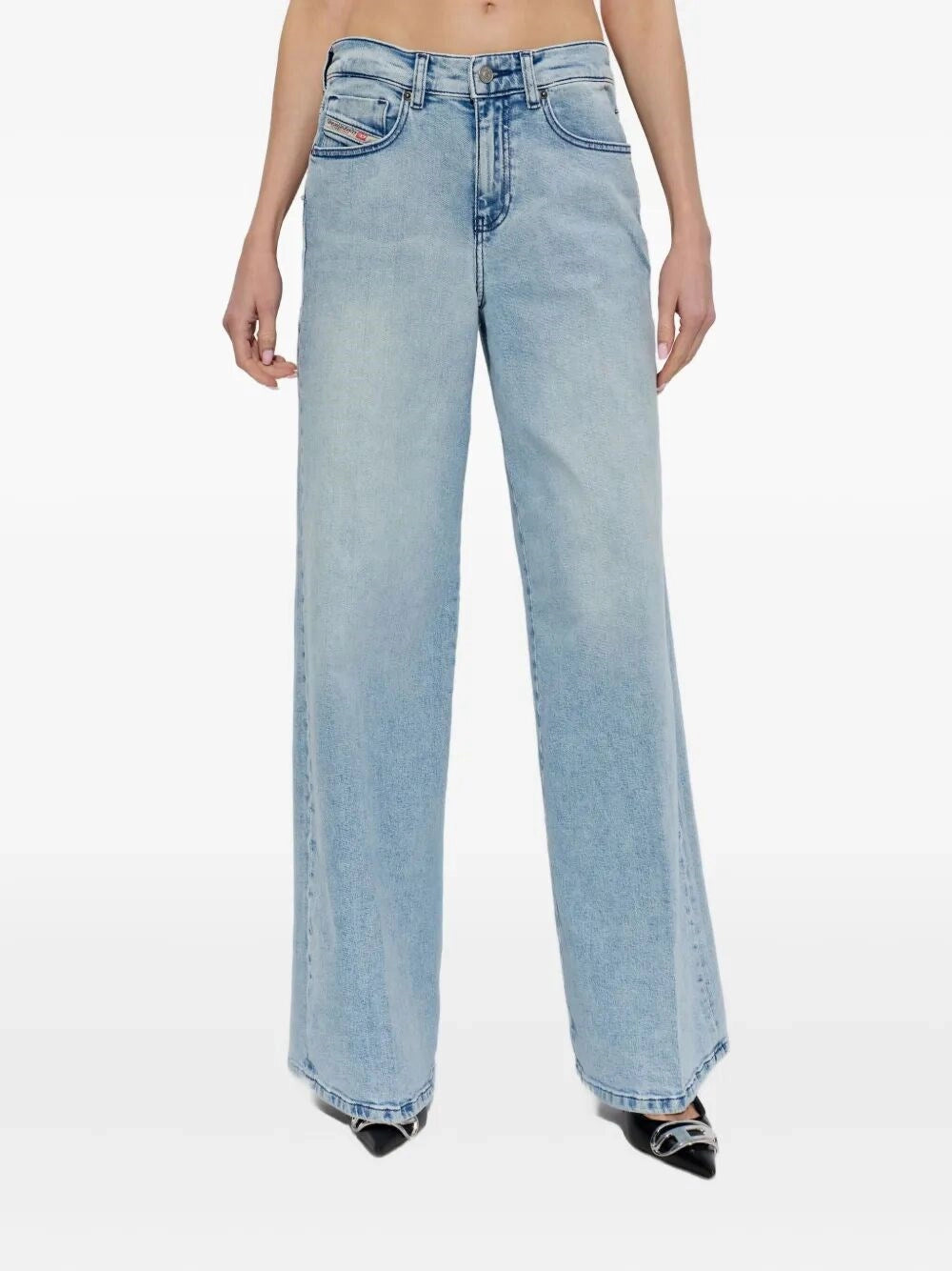 Diesel Women `1978 D-Akemi` Jeans DIESEL