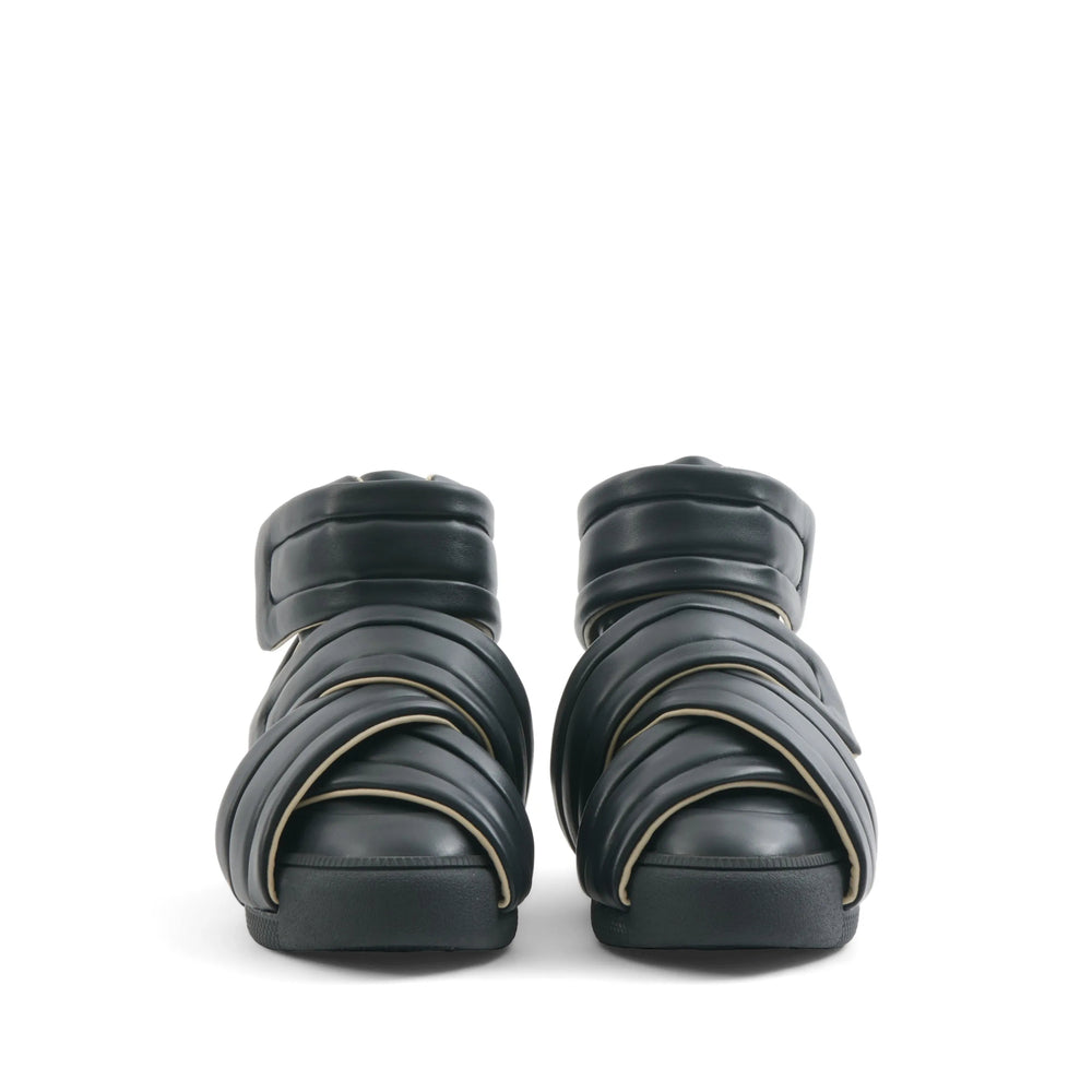 Maison Margiela Black Trainers - Hi-Tops Men MAISON MARGIELA